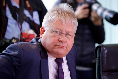 1748617233_transparent.format-webp.width-900