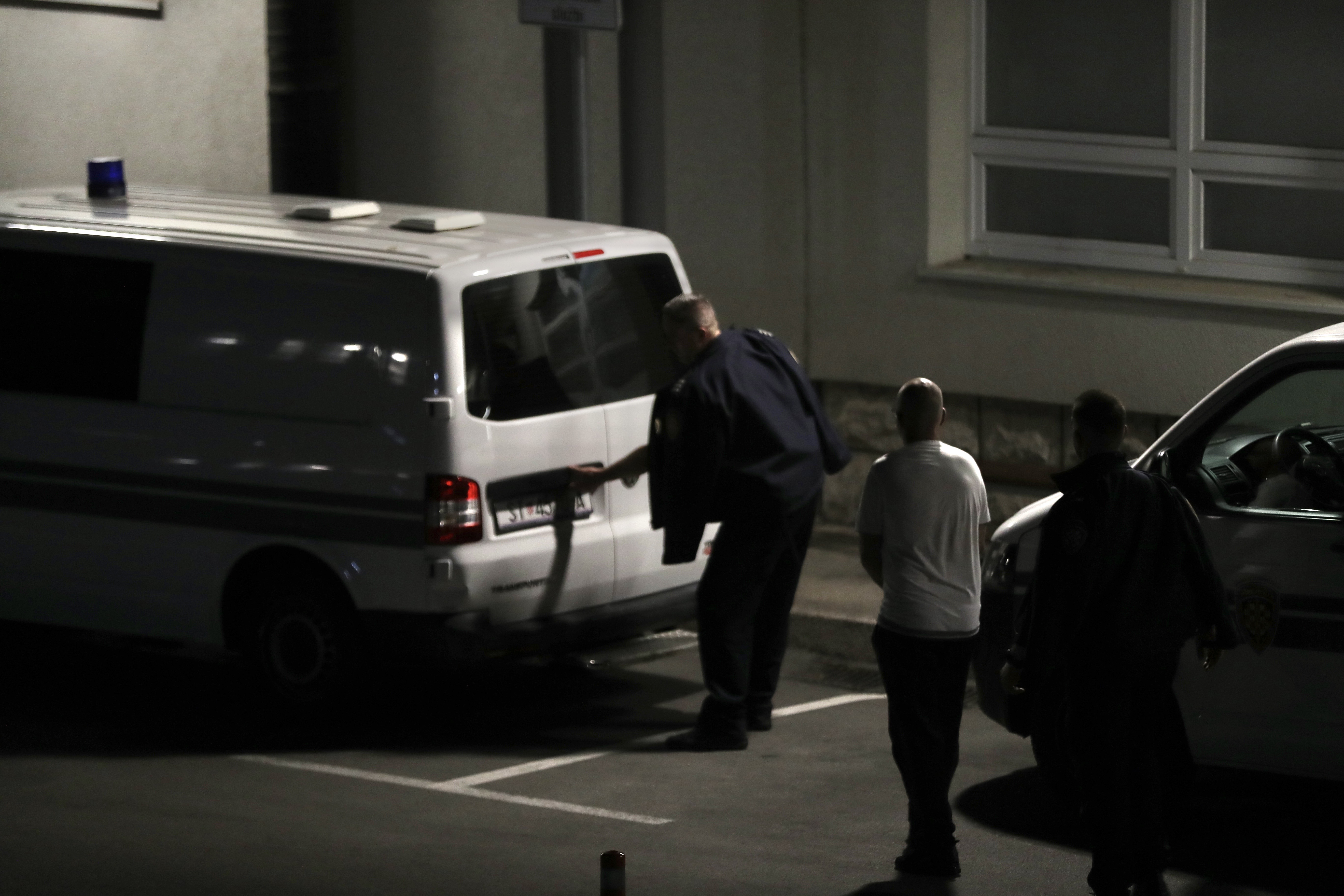 1685611975-FAZ_8114.format-webp.width-900