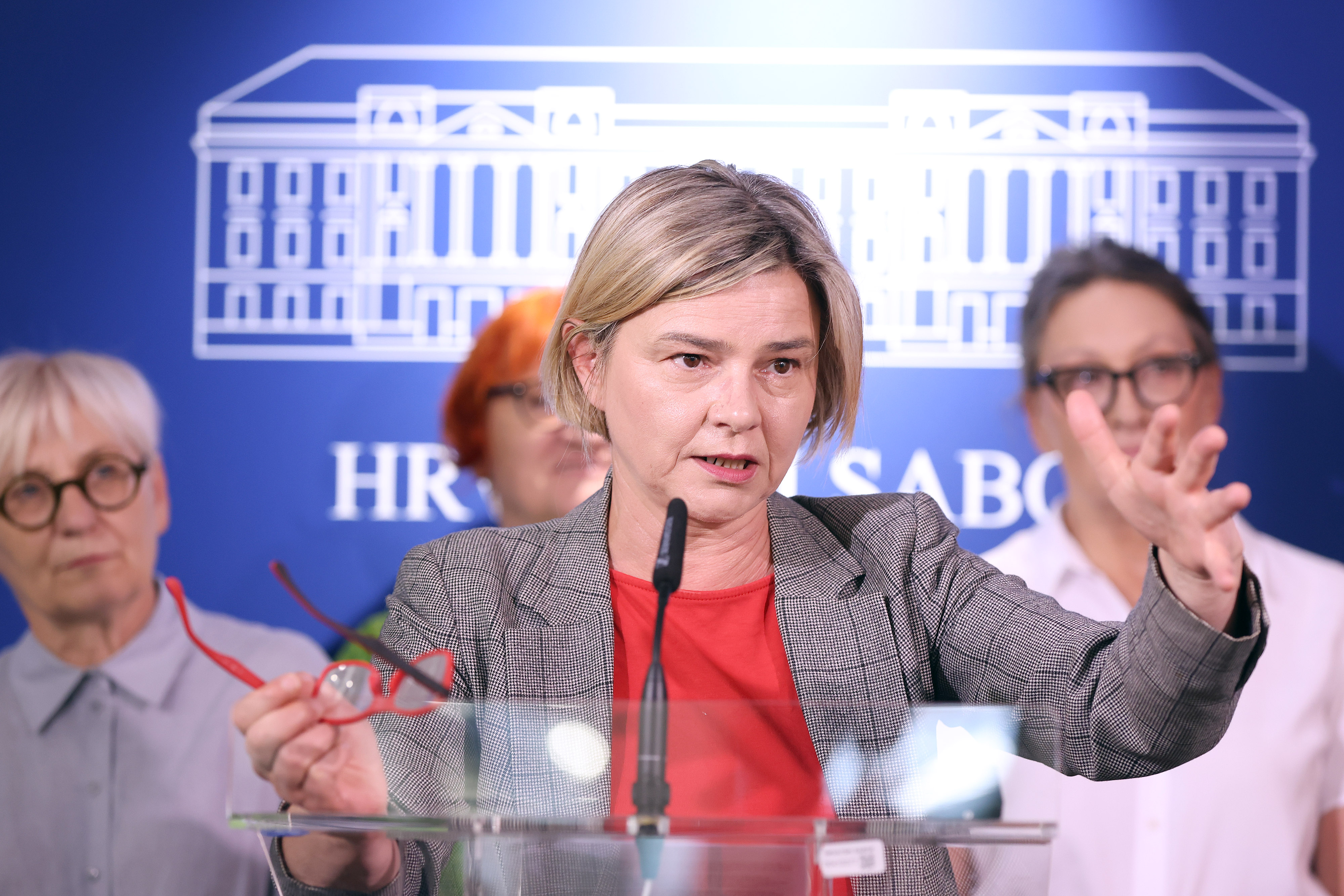 PXL_110625_134147220