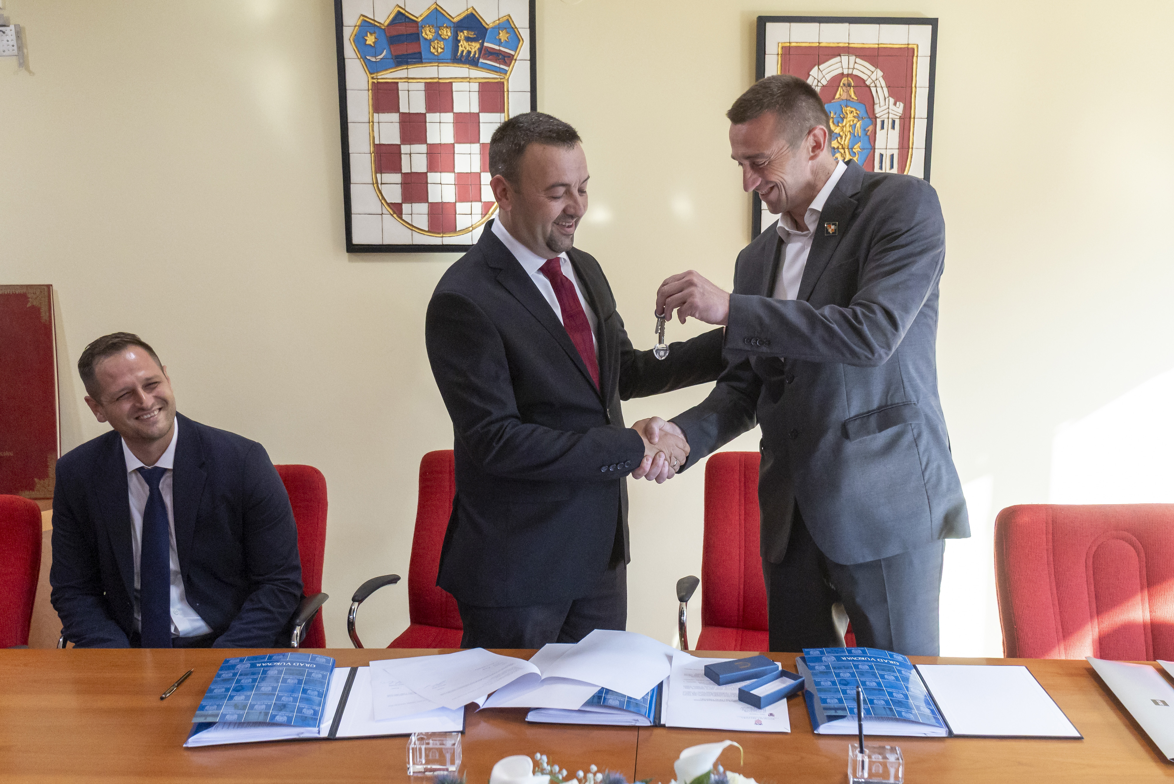 PXL_060625_133935117