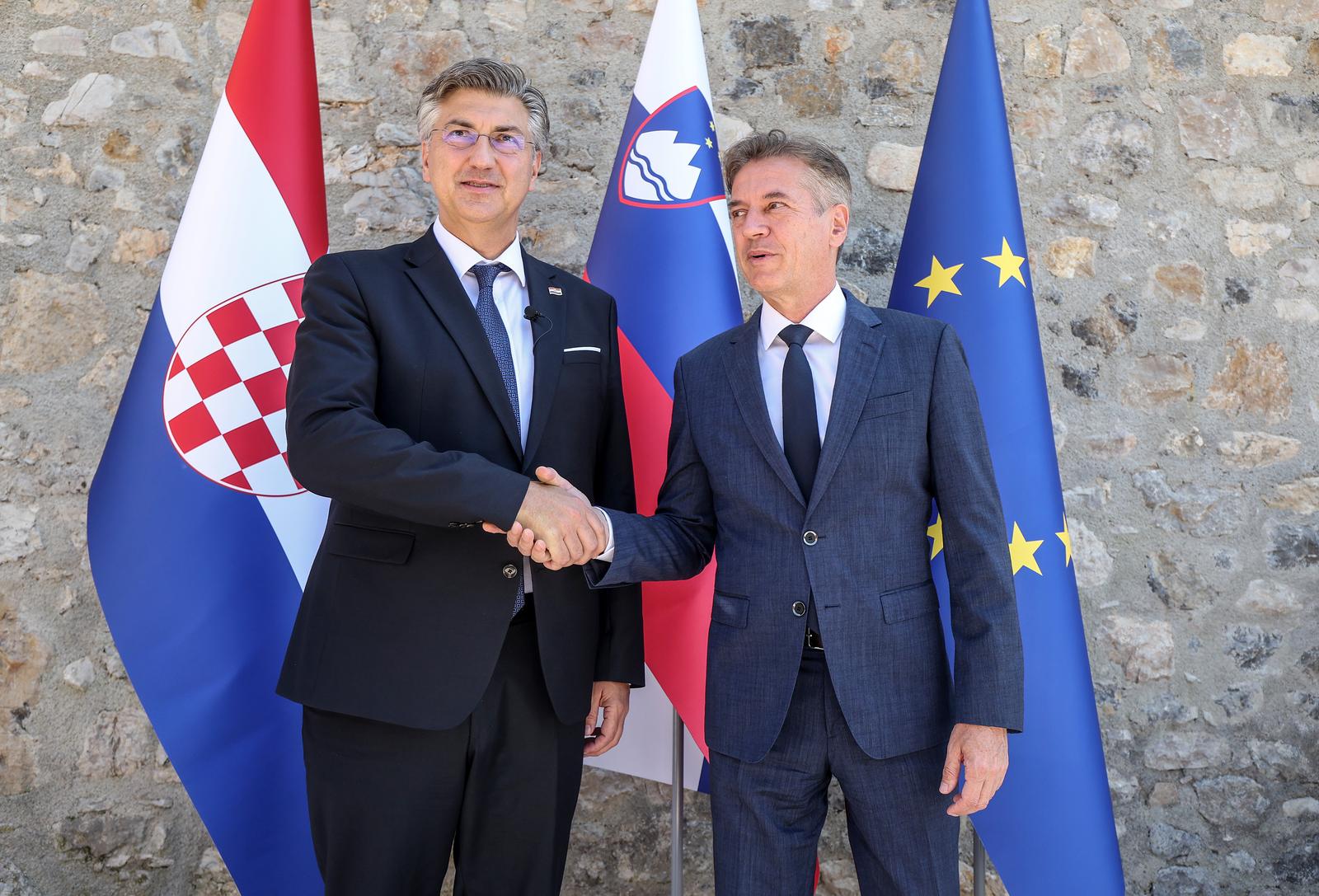 Pixell_26.06.2025., Vinica, Slovenija - Predsjednik Vlade Andrej Plenkovic sastao se s predsjednikom Vlade Republike Slovenije Robertom Golobom
