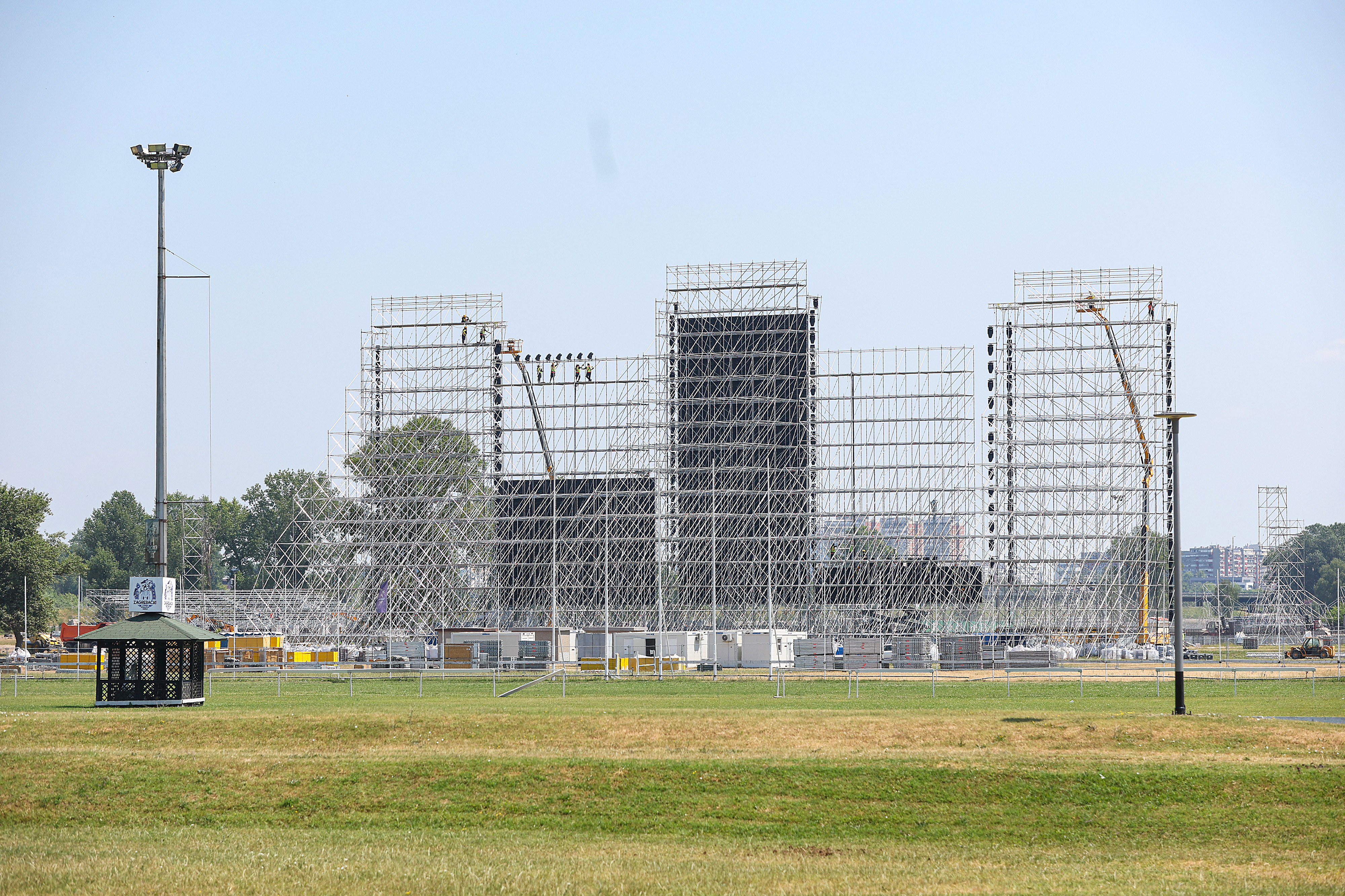 pixsell, 25.6., hipodrom