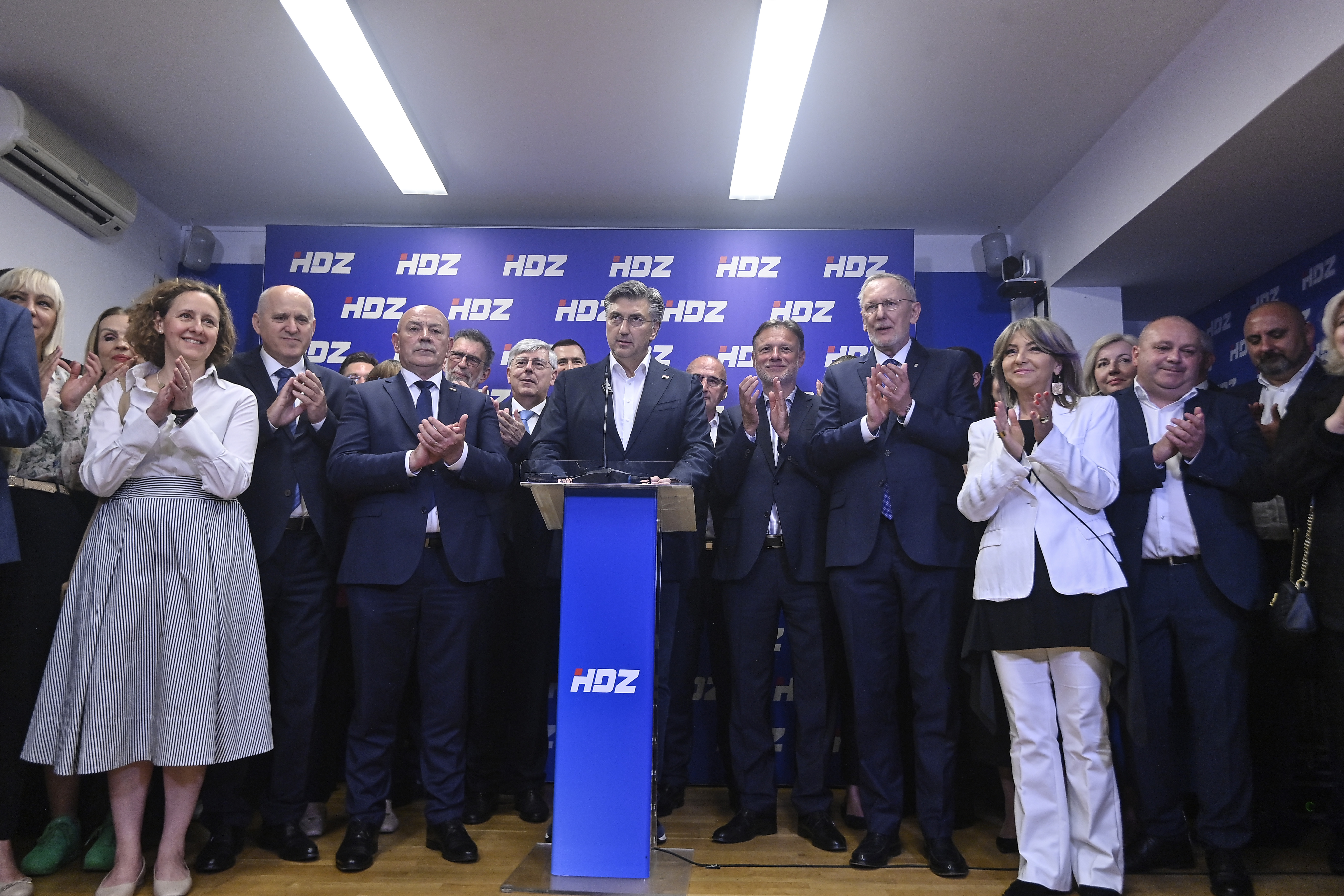 PXL_010625_133738690