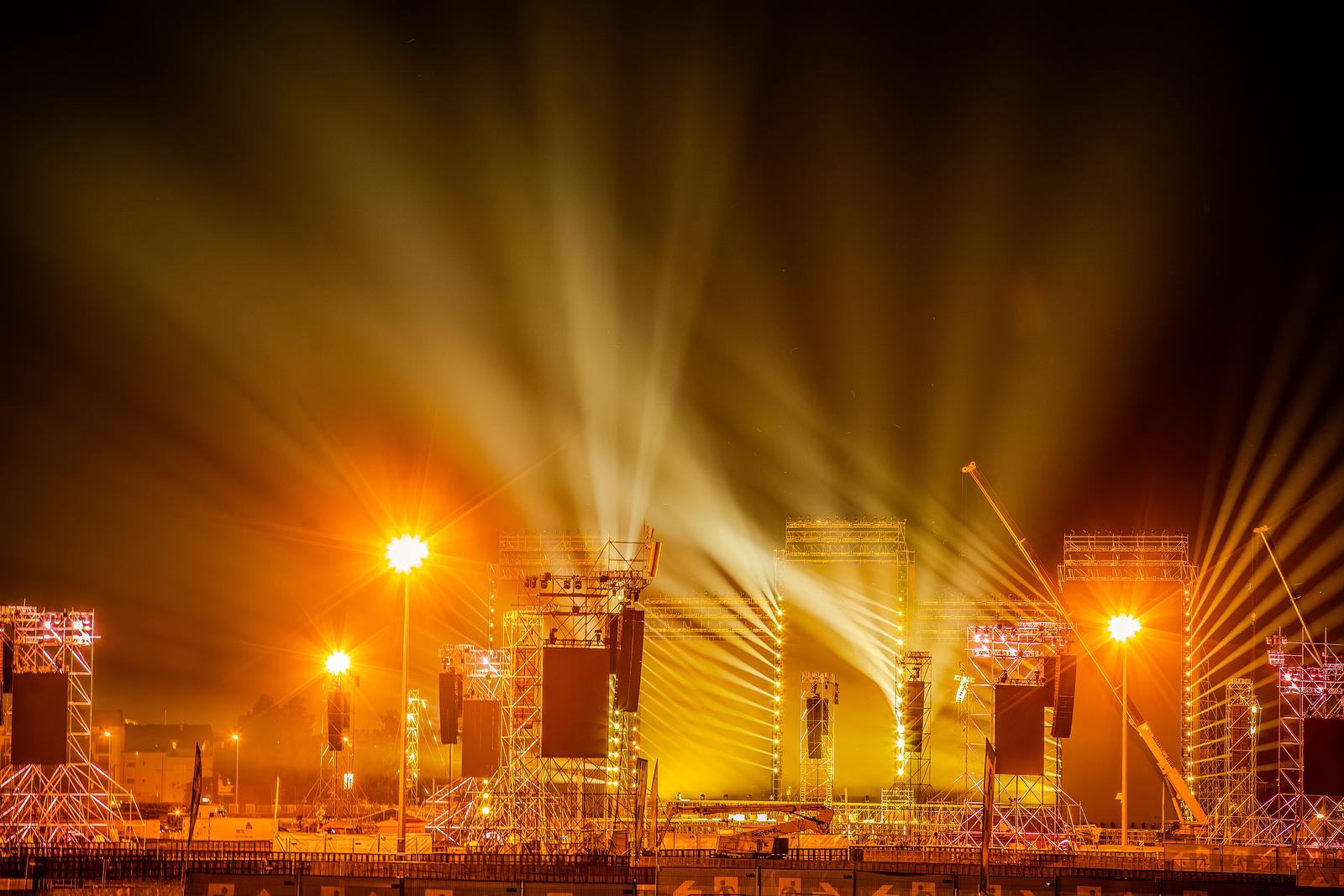 Svjetlosna proba za Thompsonov koncert na Hipodromu