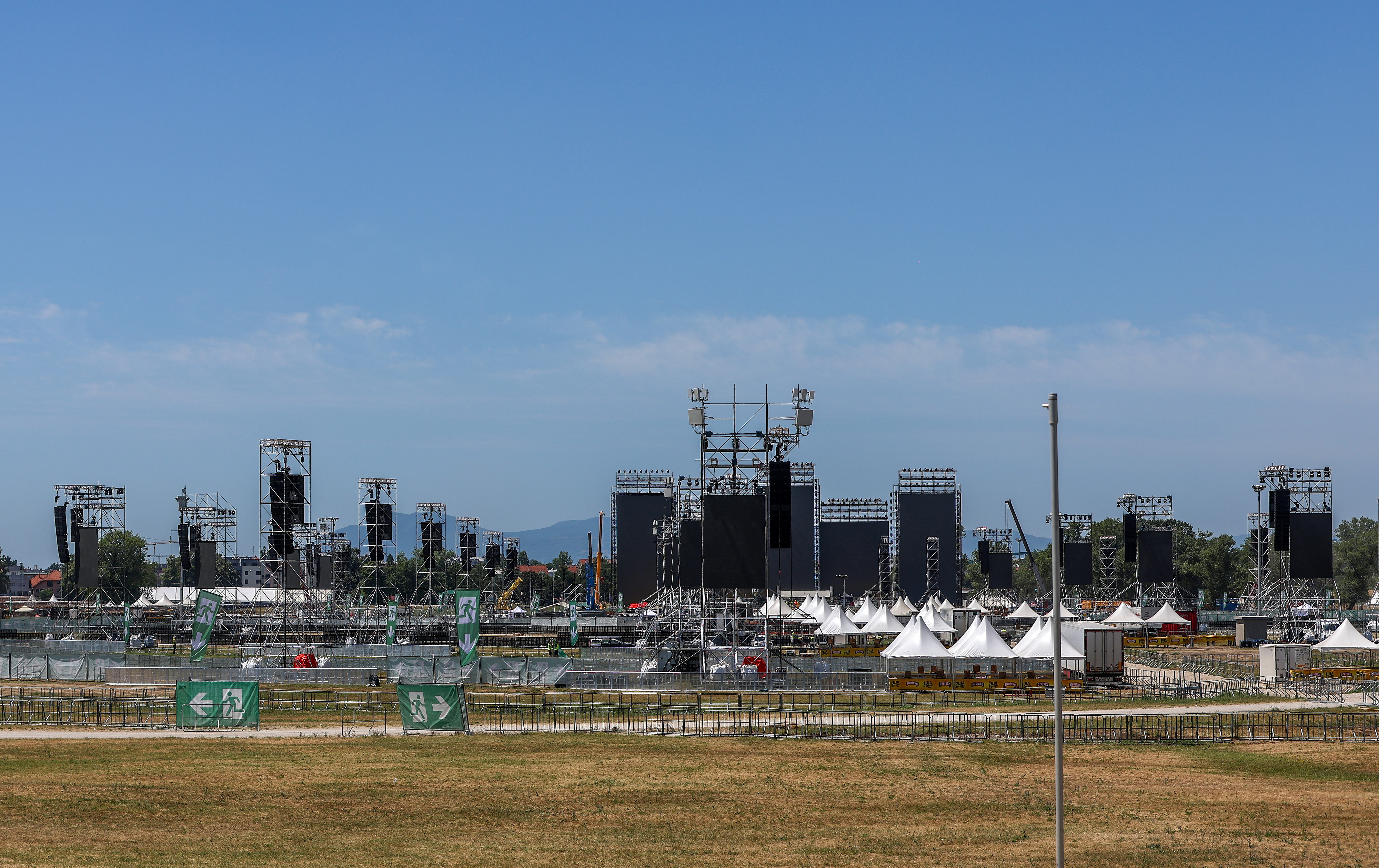 PXL_020725_135013681