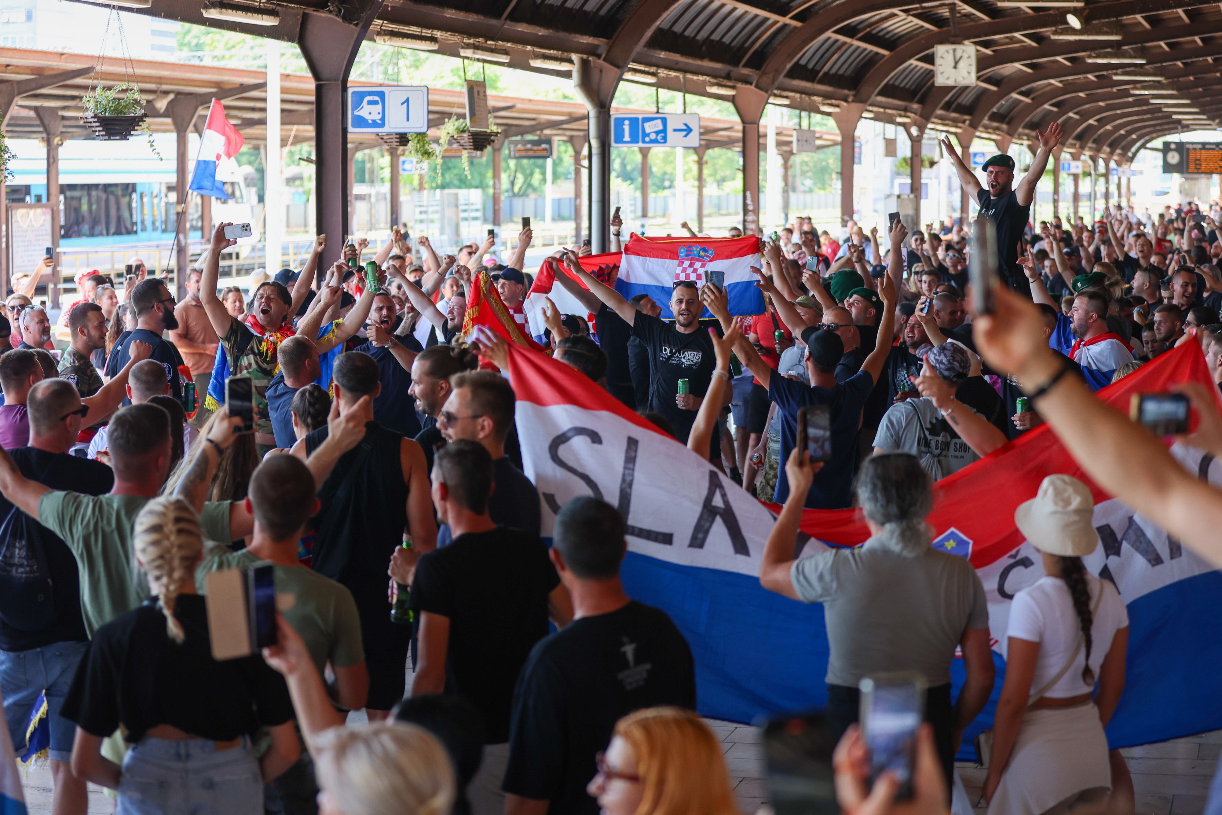 PXL_050725_135123950