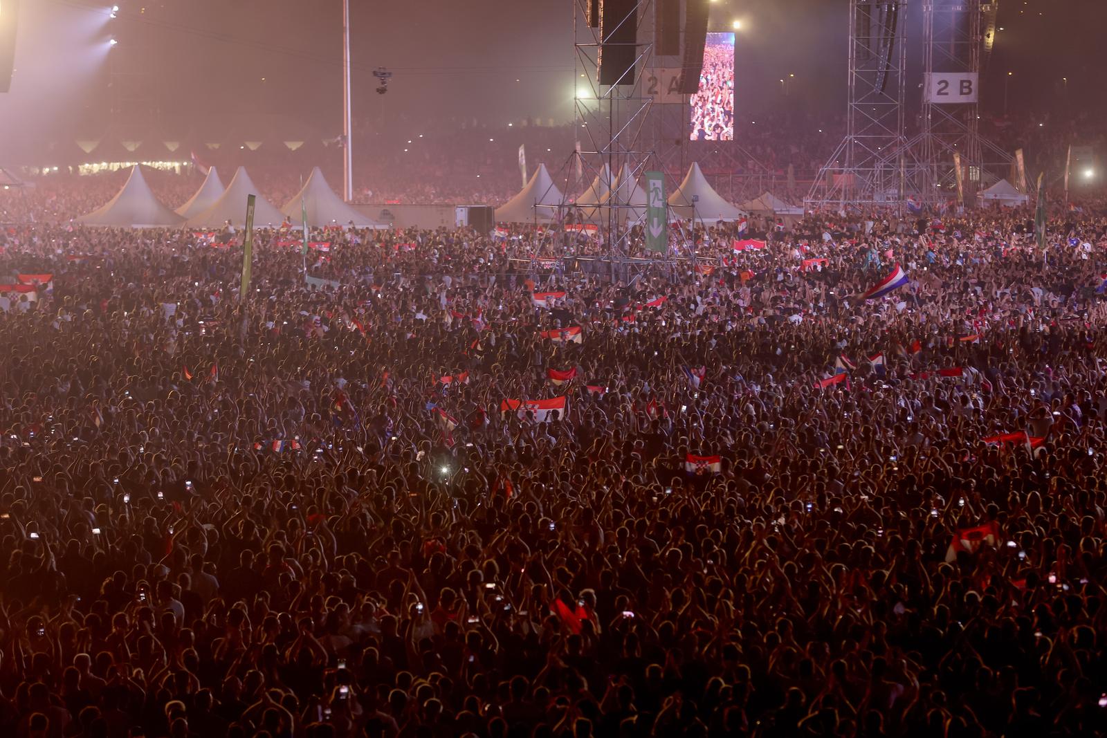 thompson na hipodromu