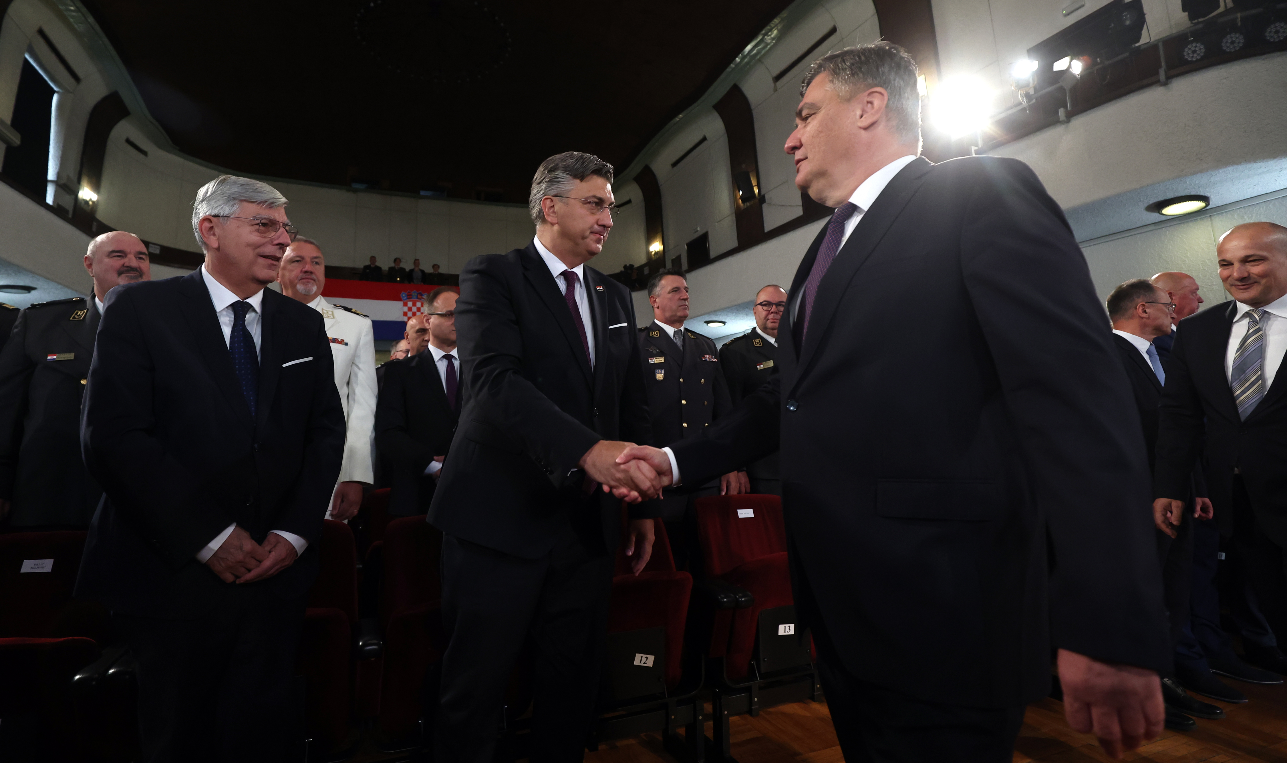 PXL_280525_133516249