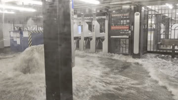 REUTERS poplave u New Yorku