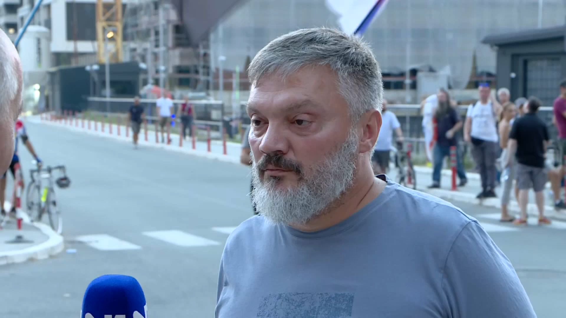 1755796309_sagovornik_zbog_konjarnik