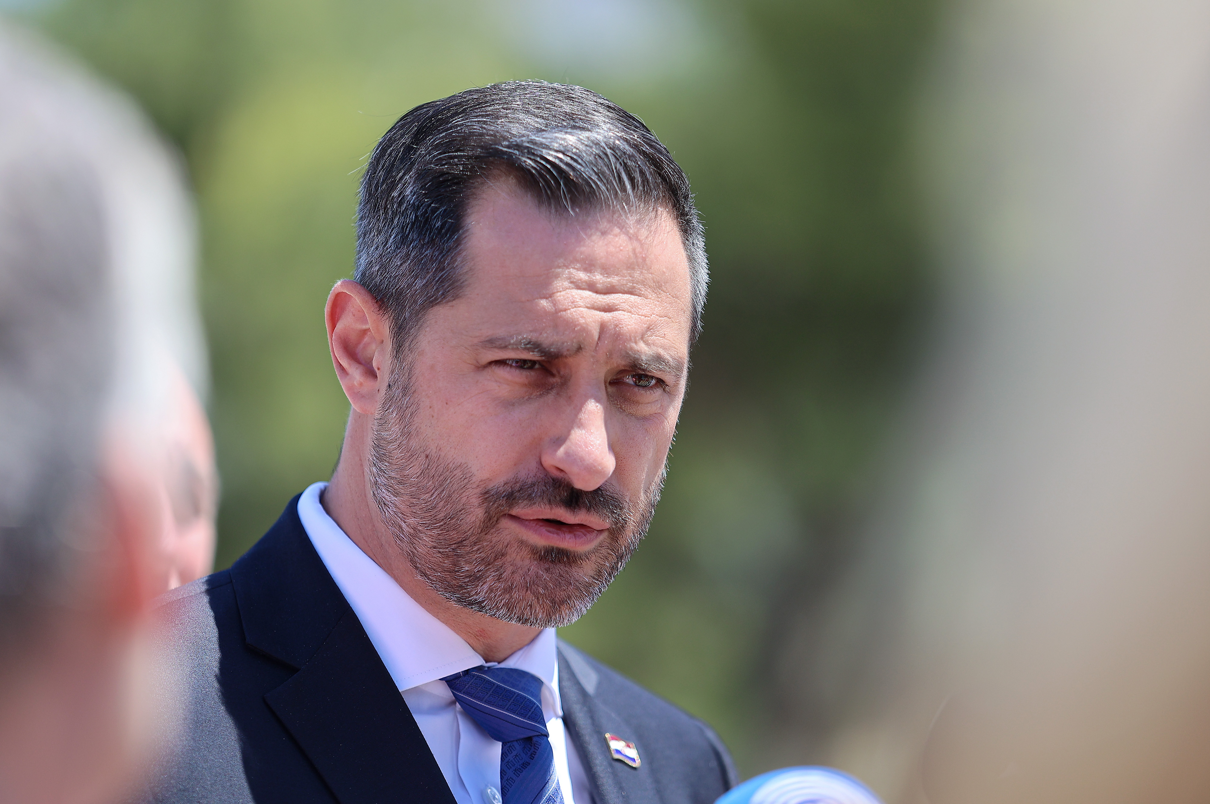 11.07.2025., Split - Ministar turizma i sporta Tonci Glavina boravi u sluzbenom posjetu Gradu Splitu, gdje je s gradonacelnikom Tomislavom Sutom odrzao sastanak na temu turistickih i sportskih aktivnosti. Photo: Ivana Ivanovic/PIXSELL