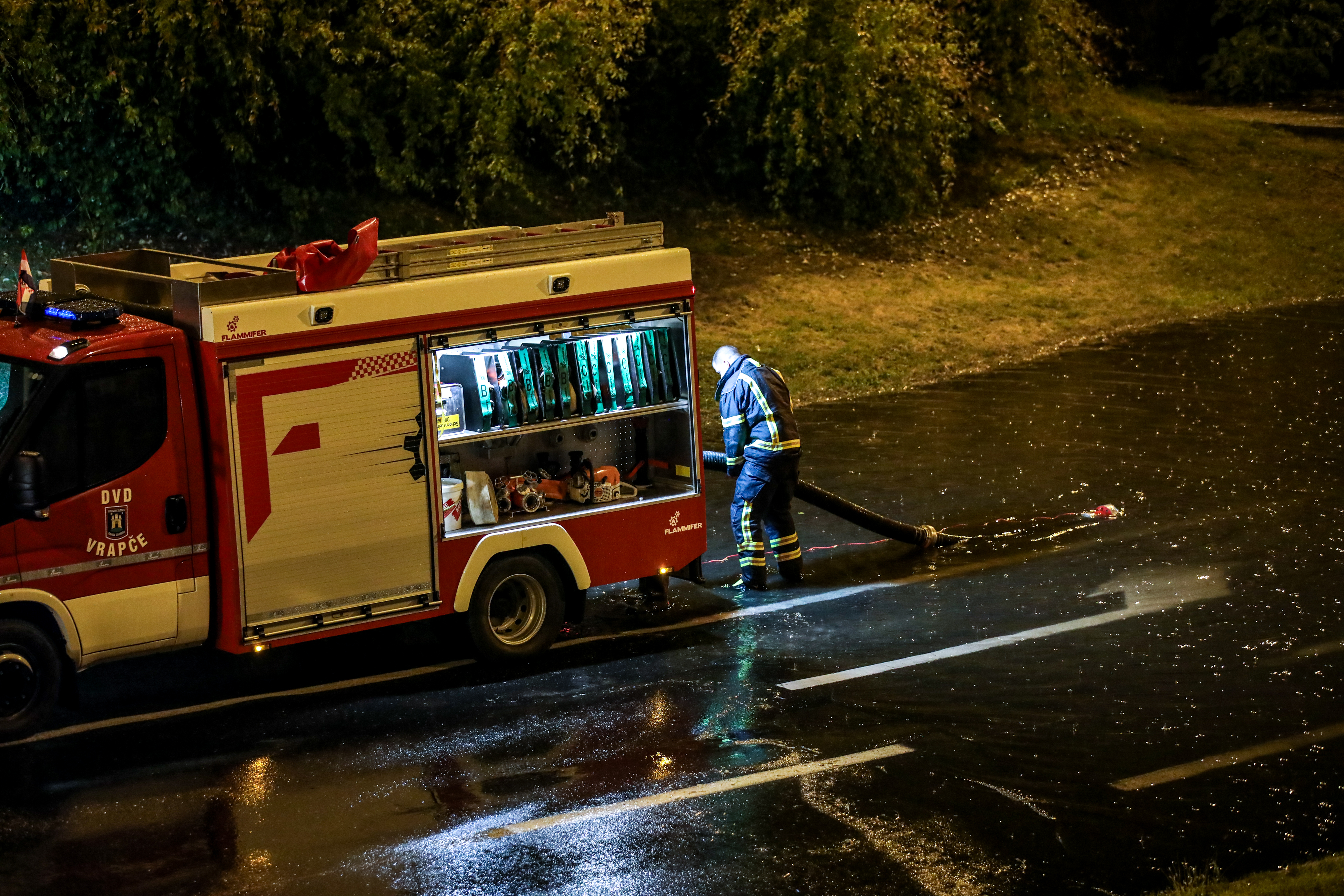30.08.2025., Zagreb -Poplavljen je podvoznjak izmedju Gajnica i Podsuseda zbog pljuska. Photo: Emica Elvedji/PIXSELL