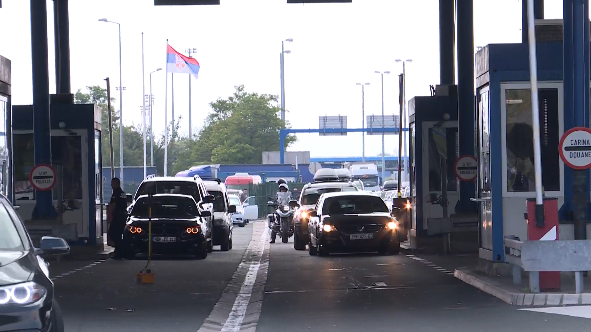 batrovci-granicni-prelaz-guzva-foto-n1-2-228435