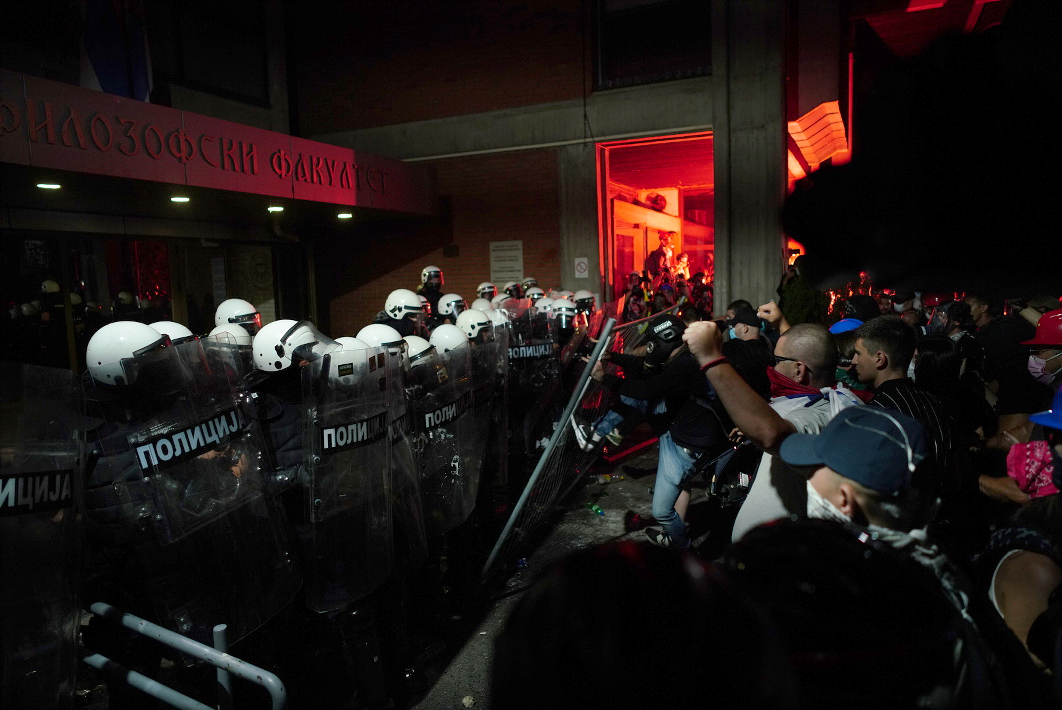 PXL_050925_137896602