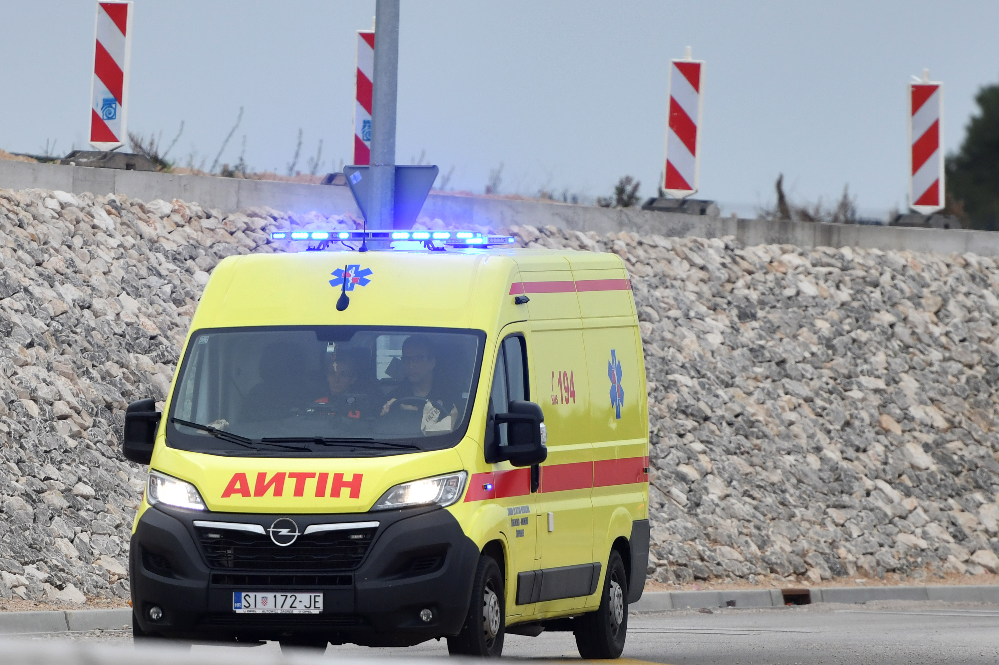 24.03.2025., Sibenik - Vozilo Hitne pomoci na intervenciji. Photo: Hrvoje Jelavic/PIXSELL
