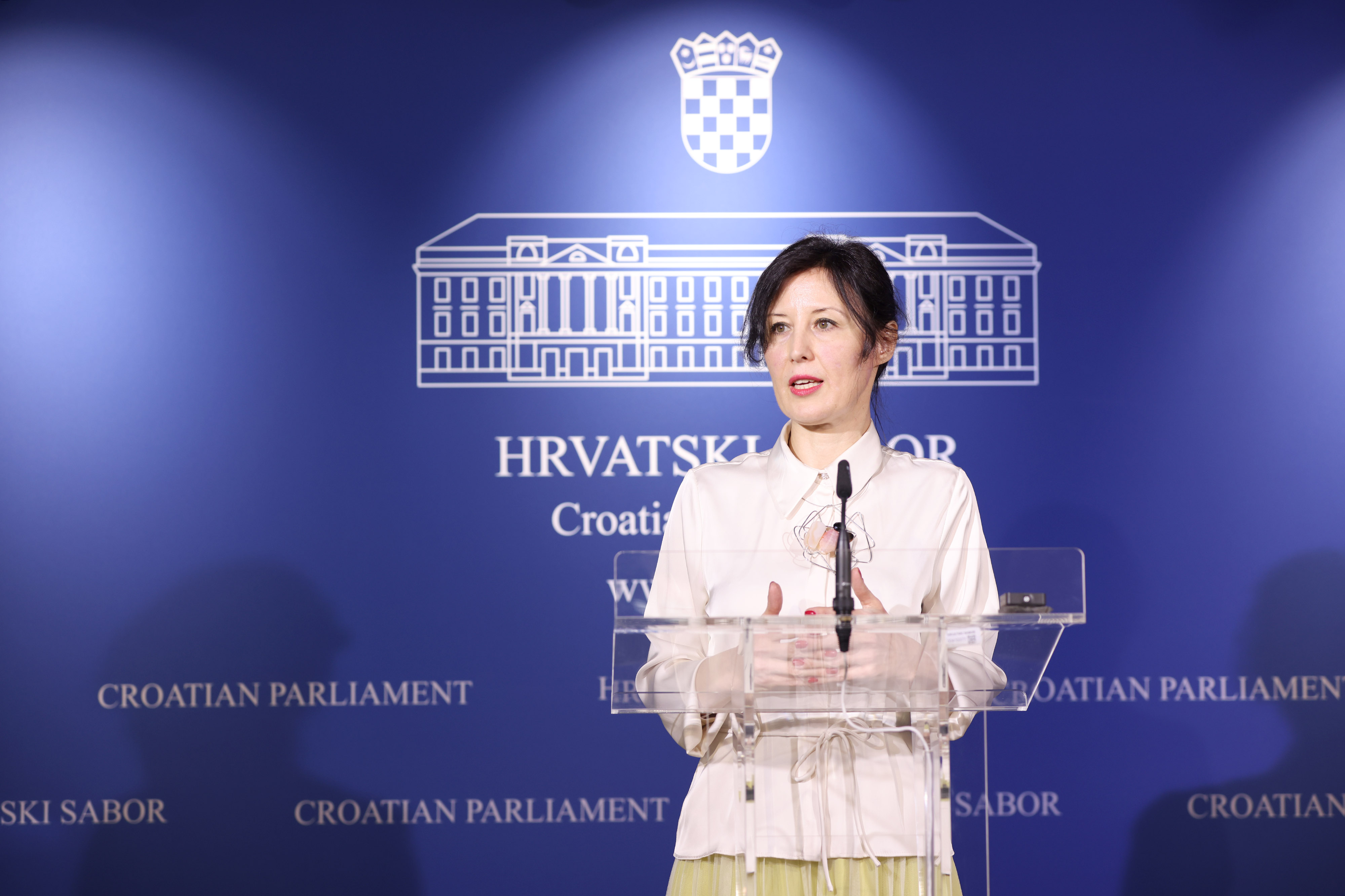 Na konferenciji za medije odrzanoj u Saboru o aktualnim temama govorila je Dalija Oreskovic. Photo: Patrik Macek/PIXSELL