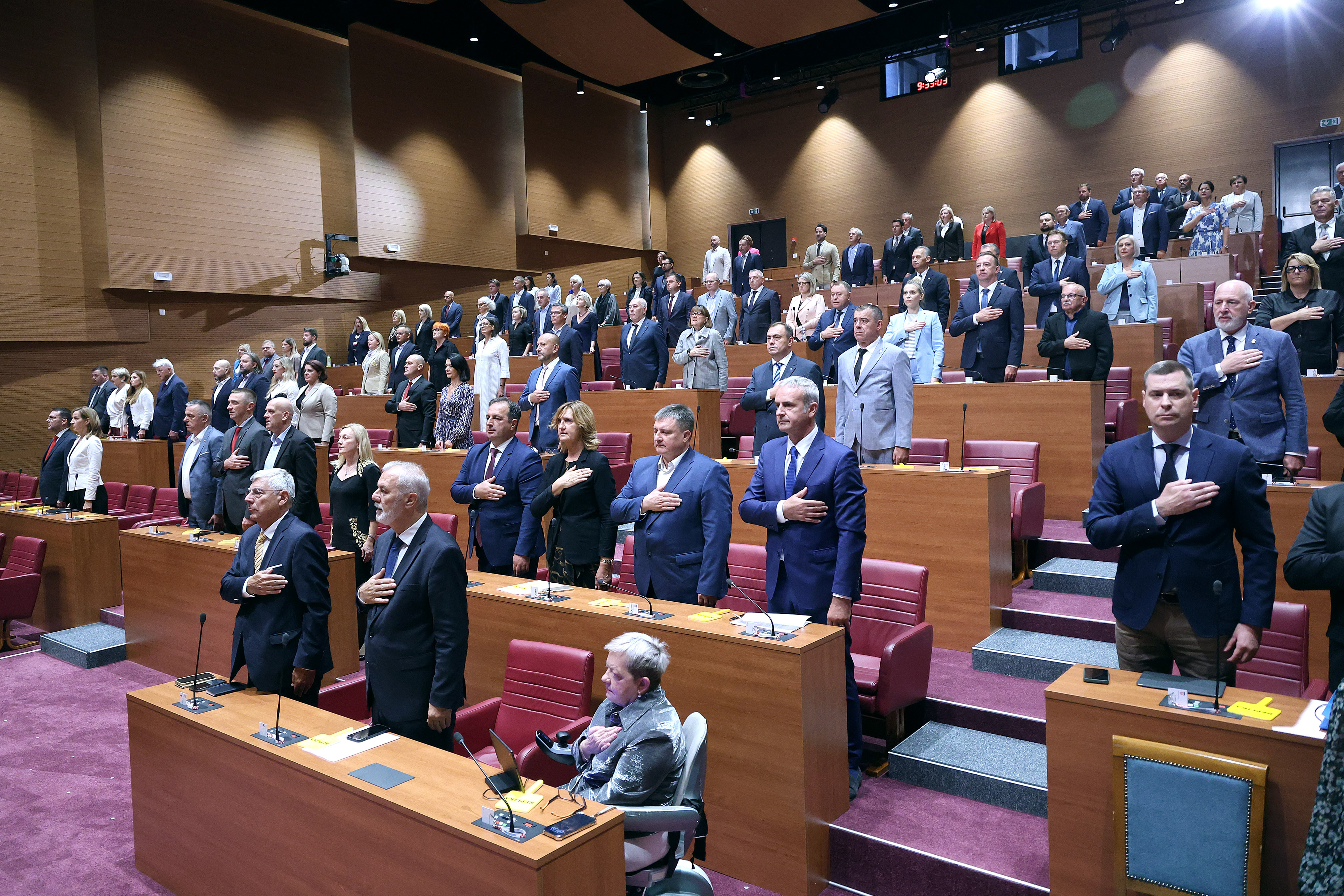15.09.2025., Zagreb - Aktualnim prijepodnevnom, postavljanje zastupnickih pitanja Vladi, pocela je 7. sjednica Hrvatskoga sabora.  Photo: Patrik Macek/PIXSELL