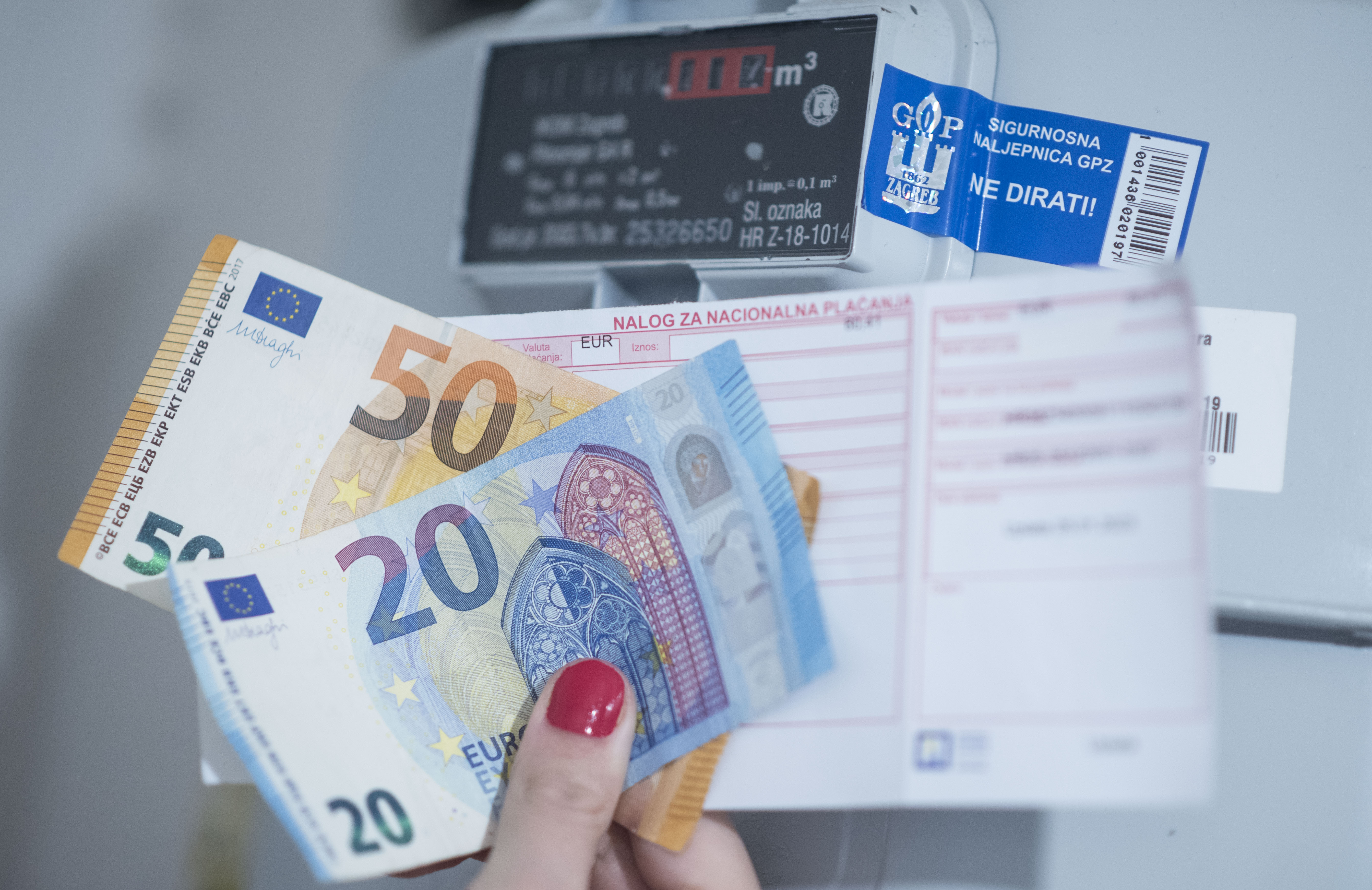 5.1.2023., Zagreb - Cijena racuna za plin iskazana u eurima. Photo: Neva Zganec/PIXSELL