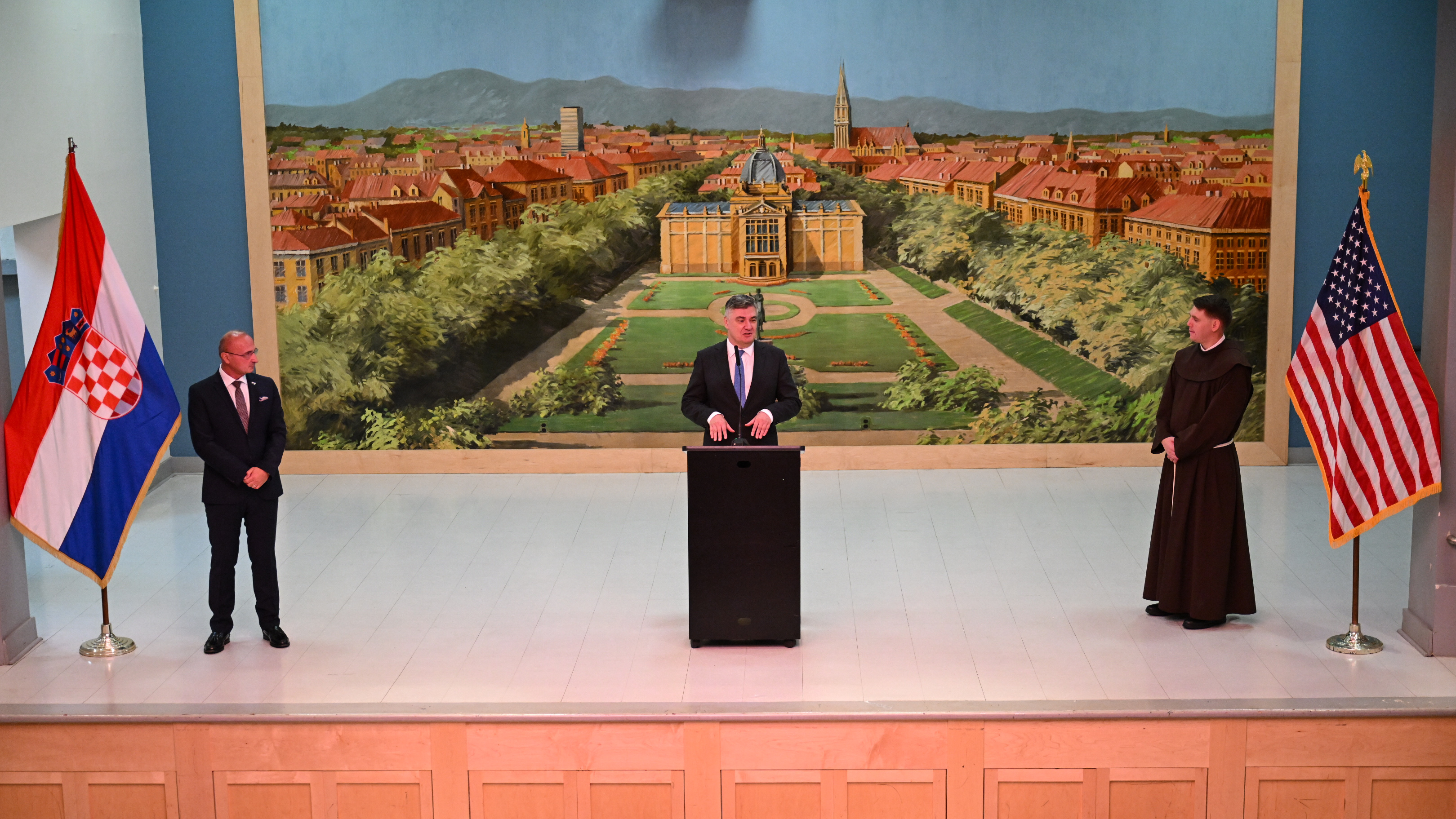 ured predsjednika, milanović sad