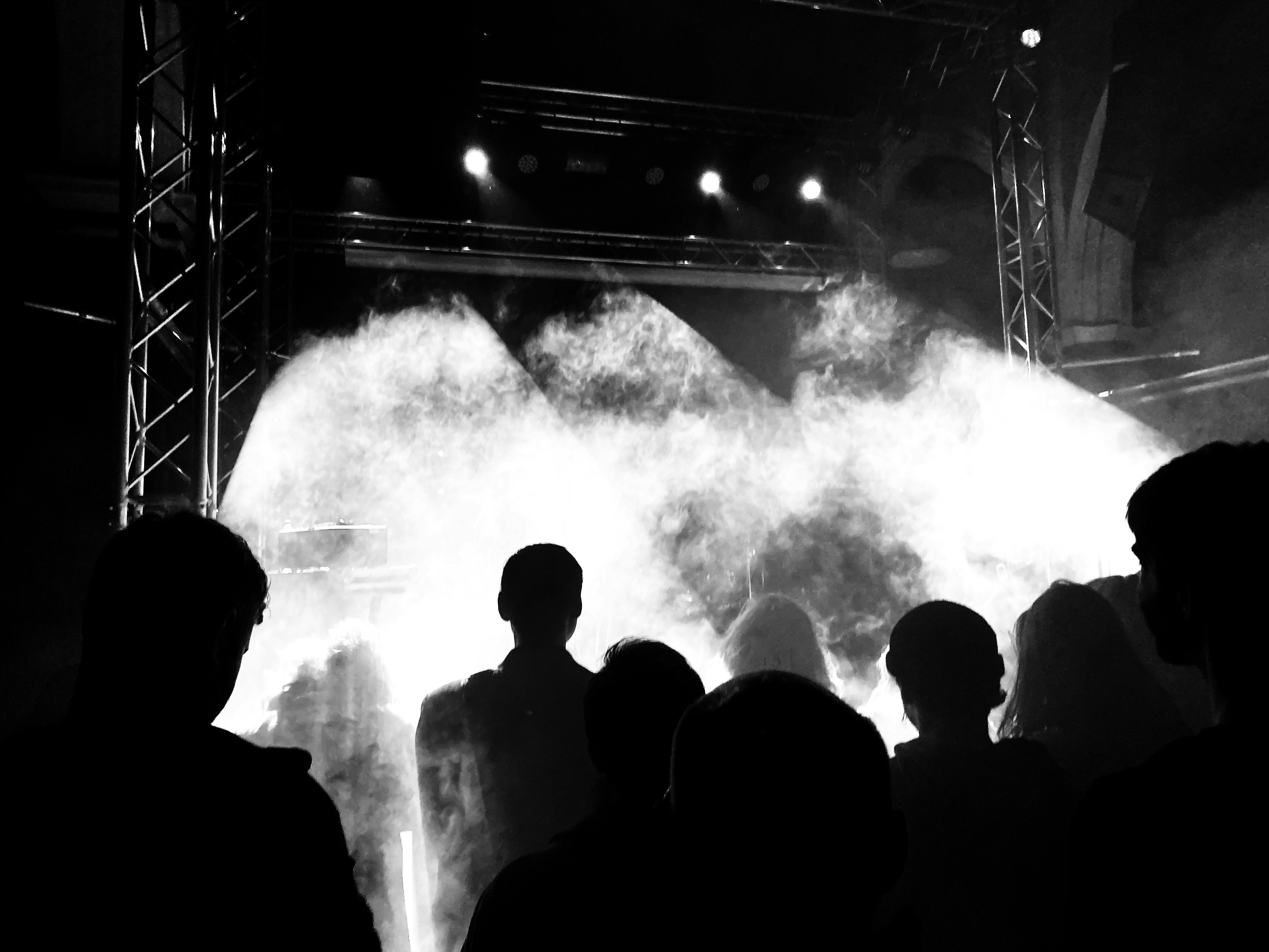 Kraljevi avangardne drone glazbe SUNN O))) nastupaju 15. listopada u Kinu SC