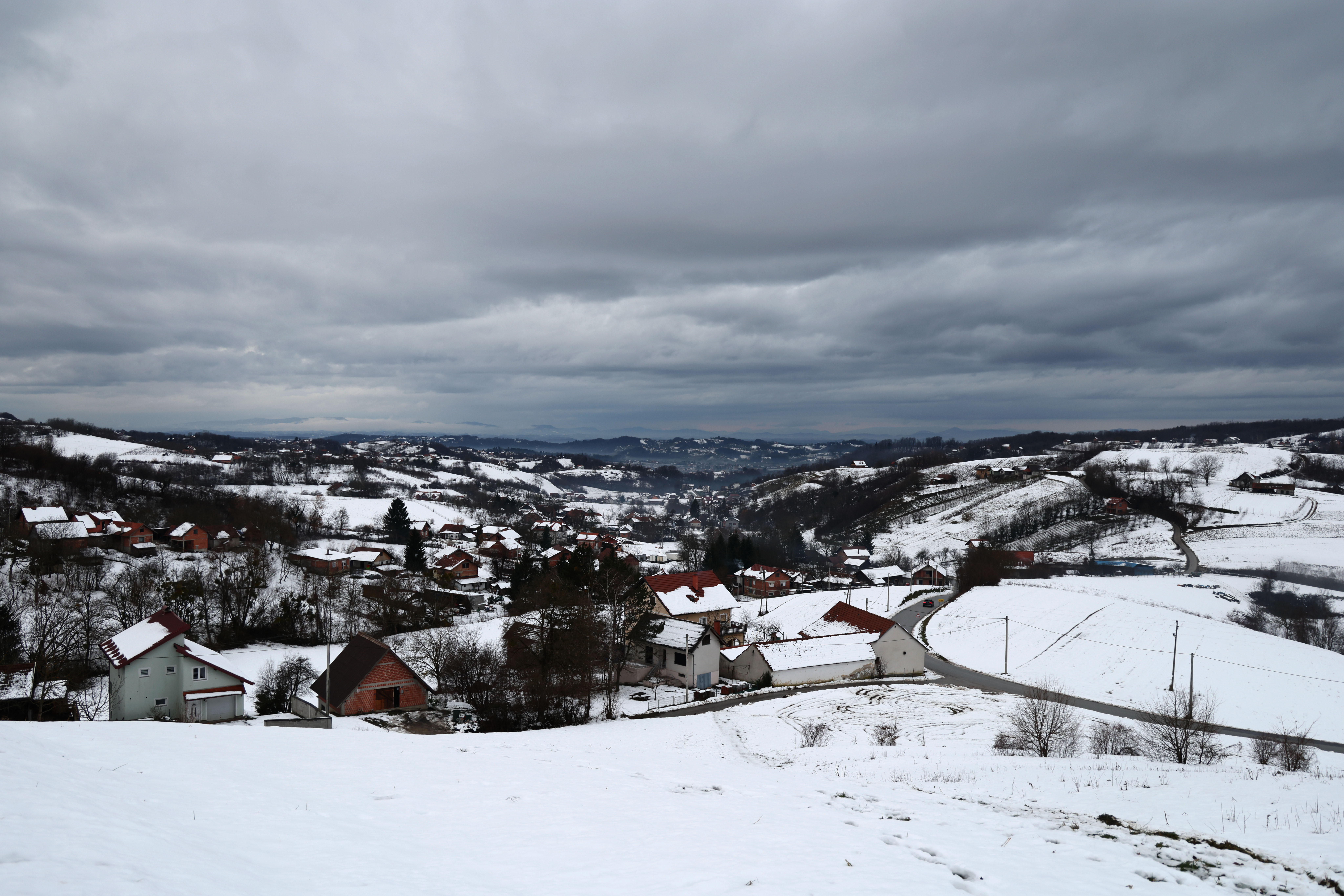 2.1.2026. - Zagorje, Hrvatska - Snijegom prekriveno Zagorje. Photo: Josip Mikacic/PIXSELL