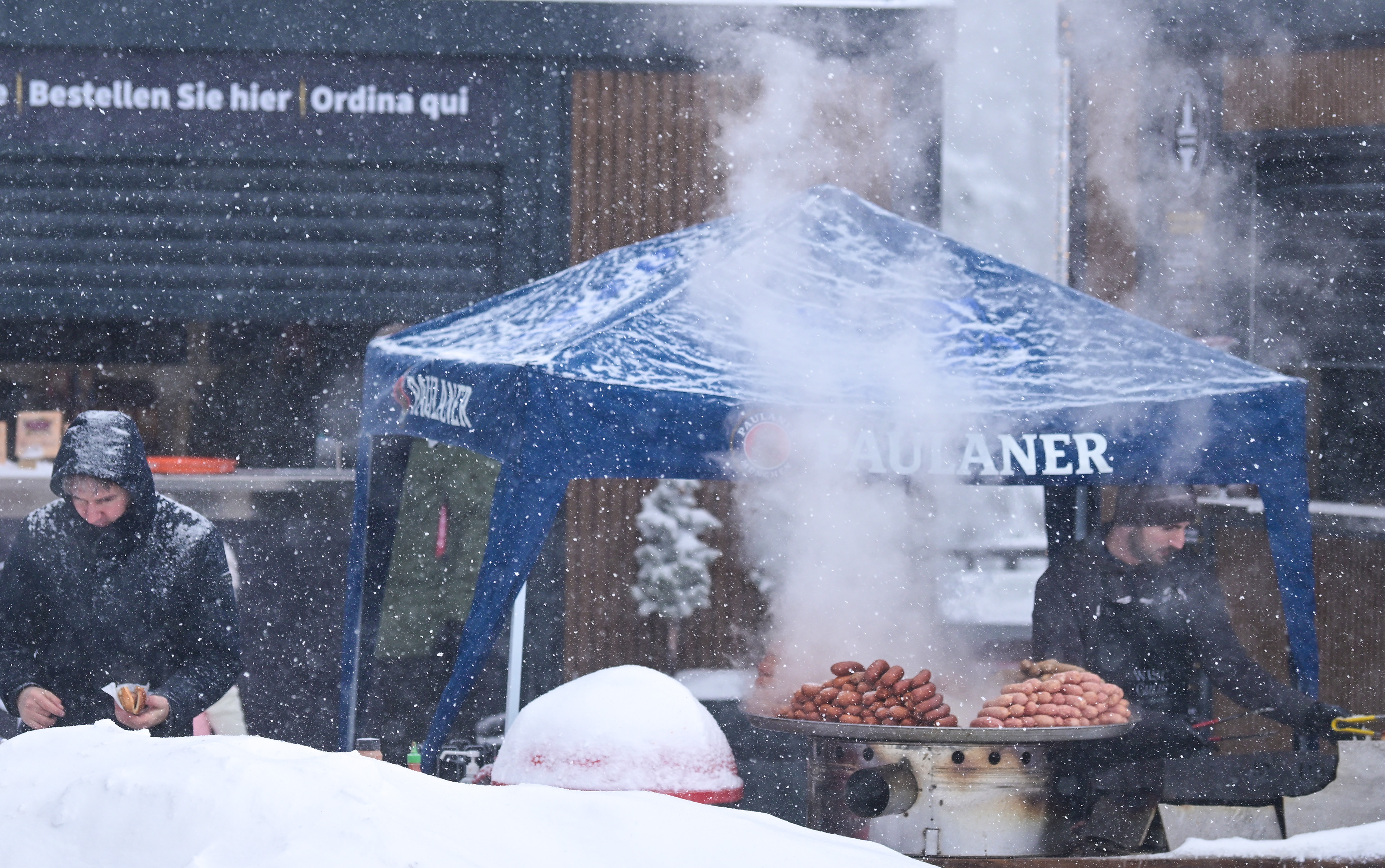 06.01.2026., Zagreb - Gradjani uzivaju u neradnom danu na Sljemenu. Photo: Igor Soban/PIXSELL