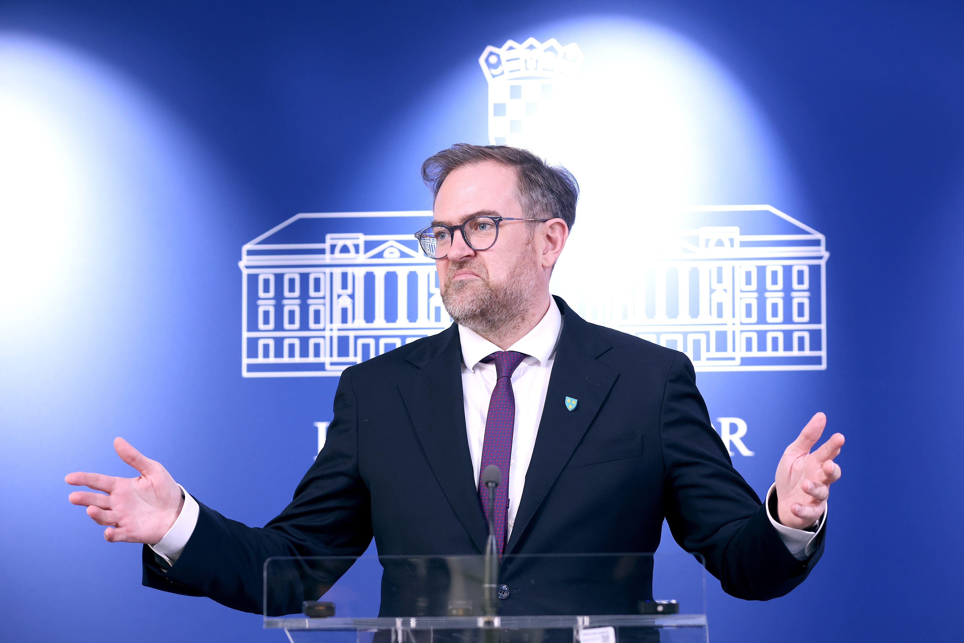 21.01.2026., Zagreb - Na konferenciji za medije odrzanoj u Saboru Damir Barbir je komentirao uhicenje Viktorije Knezevic. Photo: Patrik Macek/PIXSELL