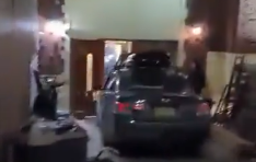 automobilom u sinagogu