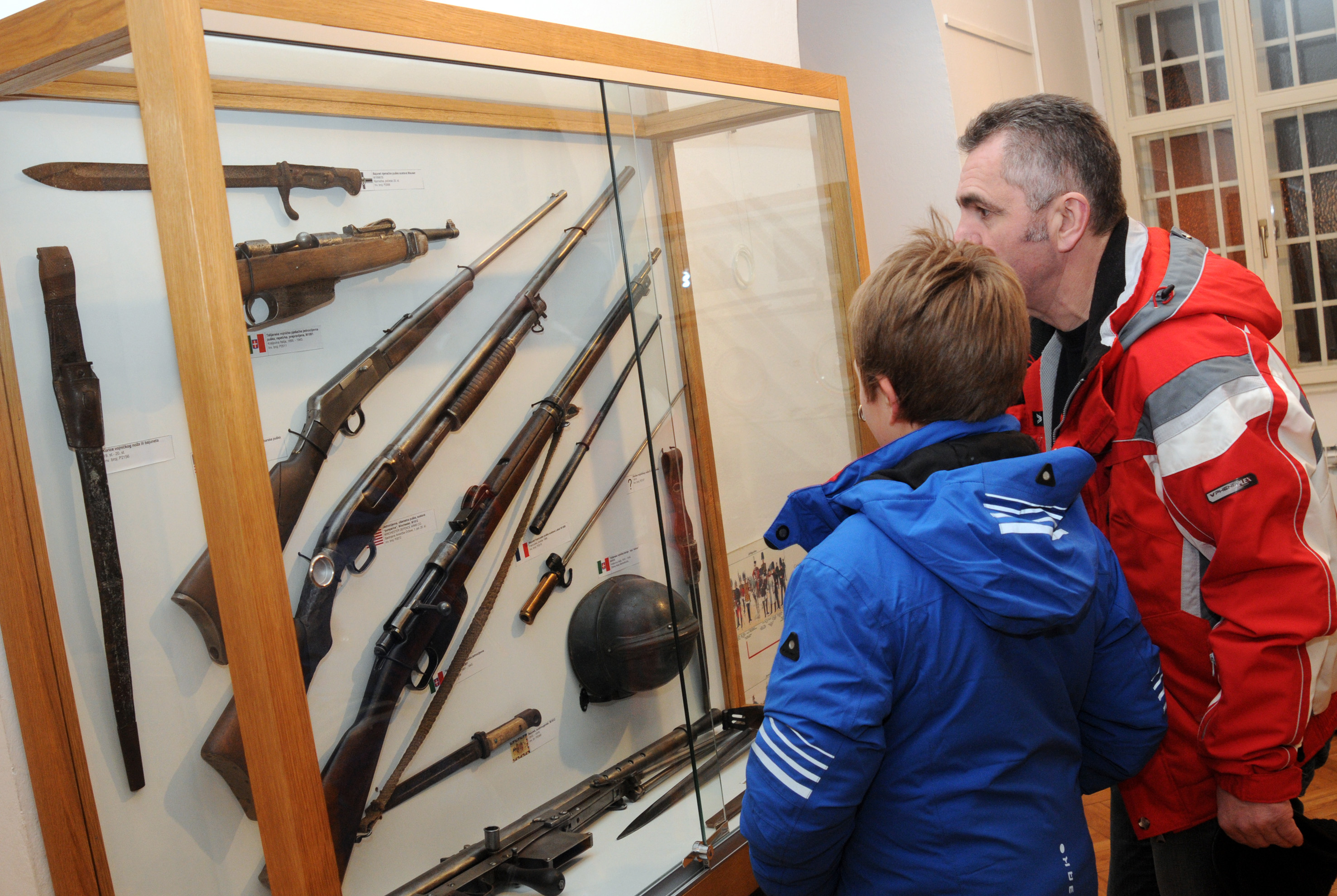 Hrvatsko muzejsko drustvo i ove je godine organiziralo Noc Muzeja koje iz godine u godinu posjecuje sve veci broj stanovnika.