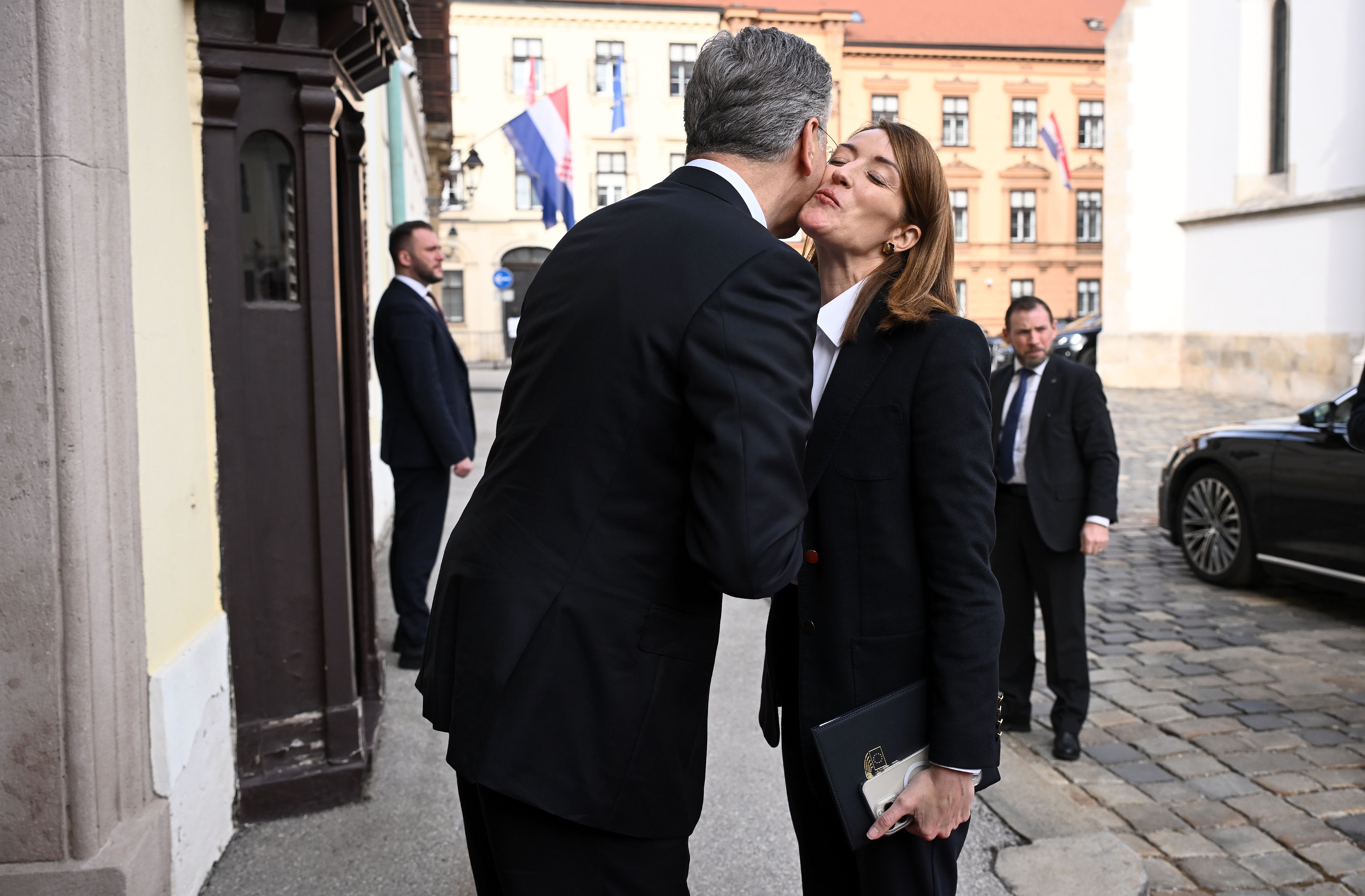 30.01.2026., Zagreb - U Banskim Dvorima odrzao se sastanak predsjednika Vlade Andreja Plenkovica s predsjednicom Europskog parlamenta Robertom Metsolom.  Photo: Marko Lukunic/PIXSELL
