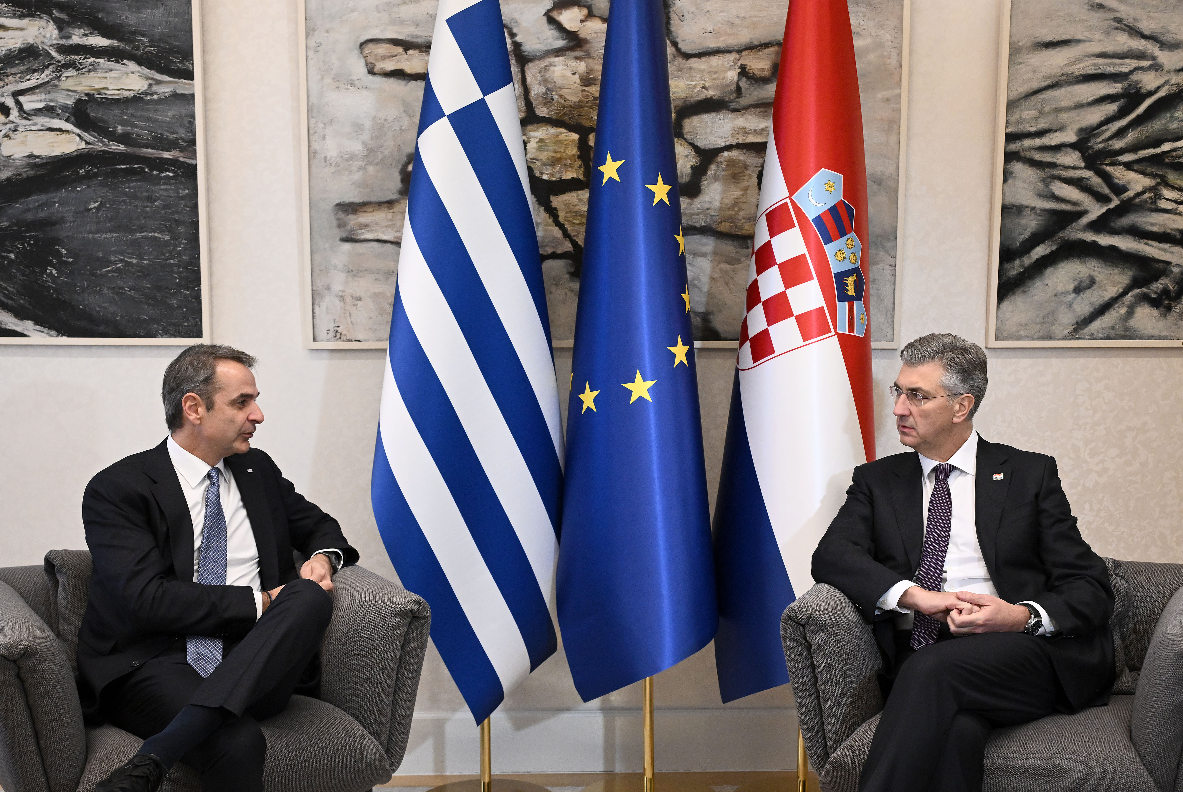 30.01.2026., Zagreb - U Banskim Dvorima odrzao se sastanak predsjednika Vlade Andreja Plenkovica s predsjednikom Vlade Helenske Republike Kyriakosom Mitsotakisom. Photo: Marko Lukunic/PIXSELL