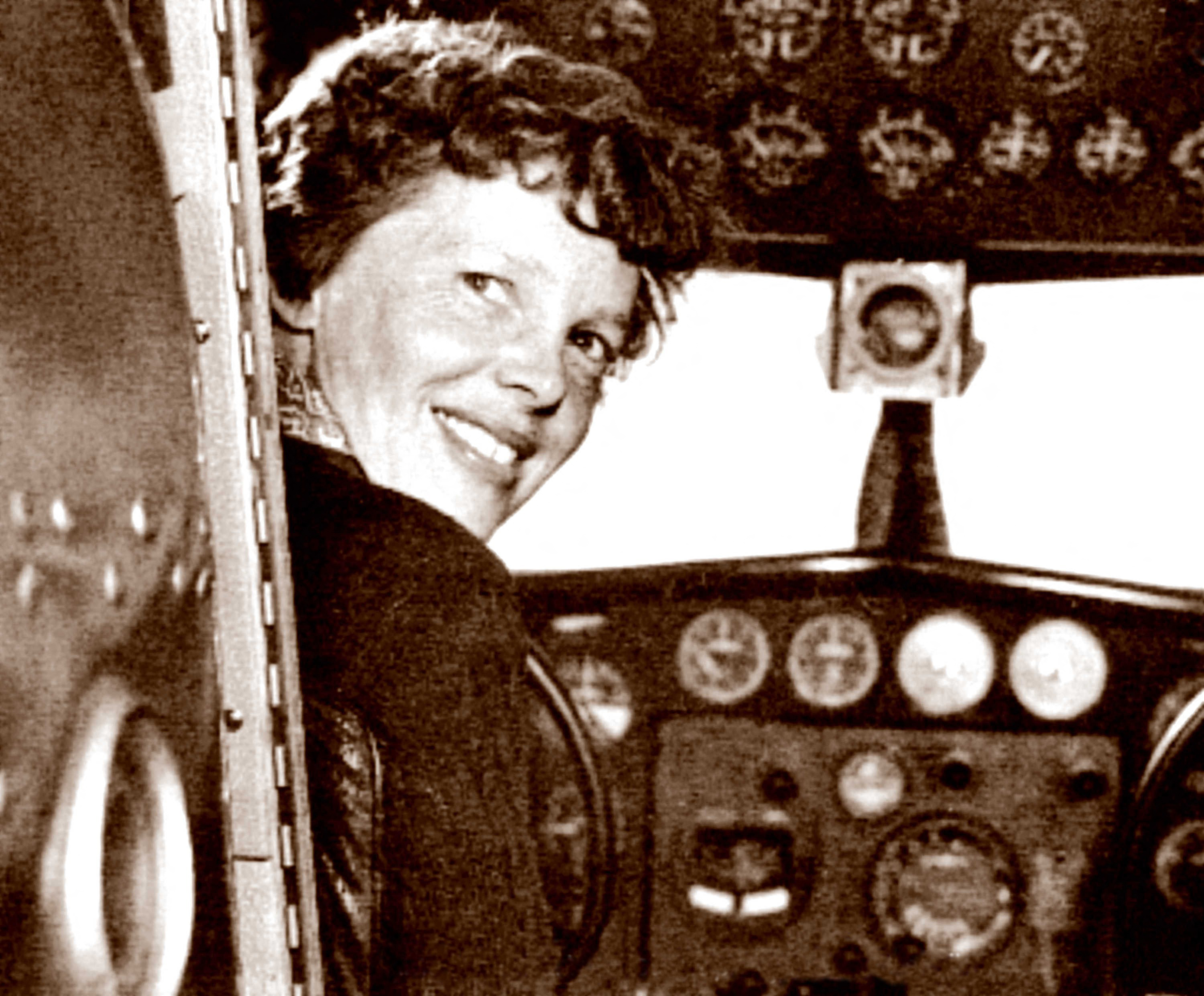 An May 20, 1937 photo shows US aviator Amelia Earhart. AFP PHOTO / HANDOUT / Albert Bresnik