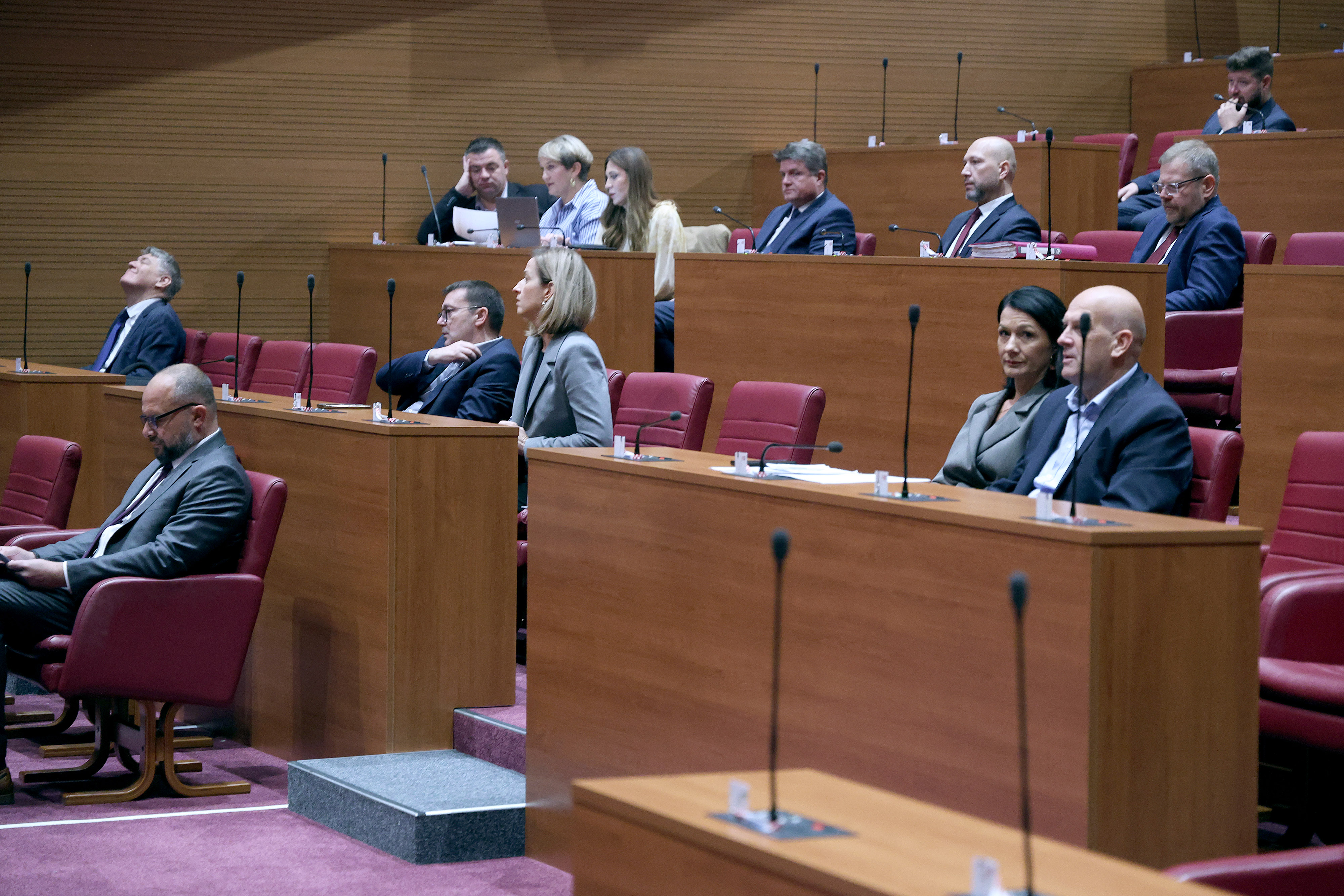 13.10.2026., Zagreb - Iznosenjem zastupnickih stajalista Sabor je nastavio 12. sjednicu. Nakon njih slijedi rasprava o godisnjem Izvjescu Vlade te prijedlogu oporbe za opoziv premijera Plenkovica. Photo: Patrik Macek/PIXSELL