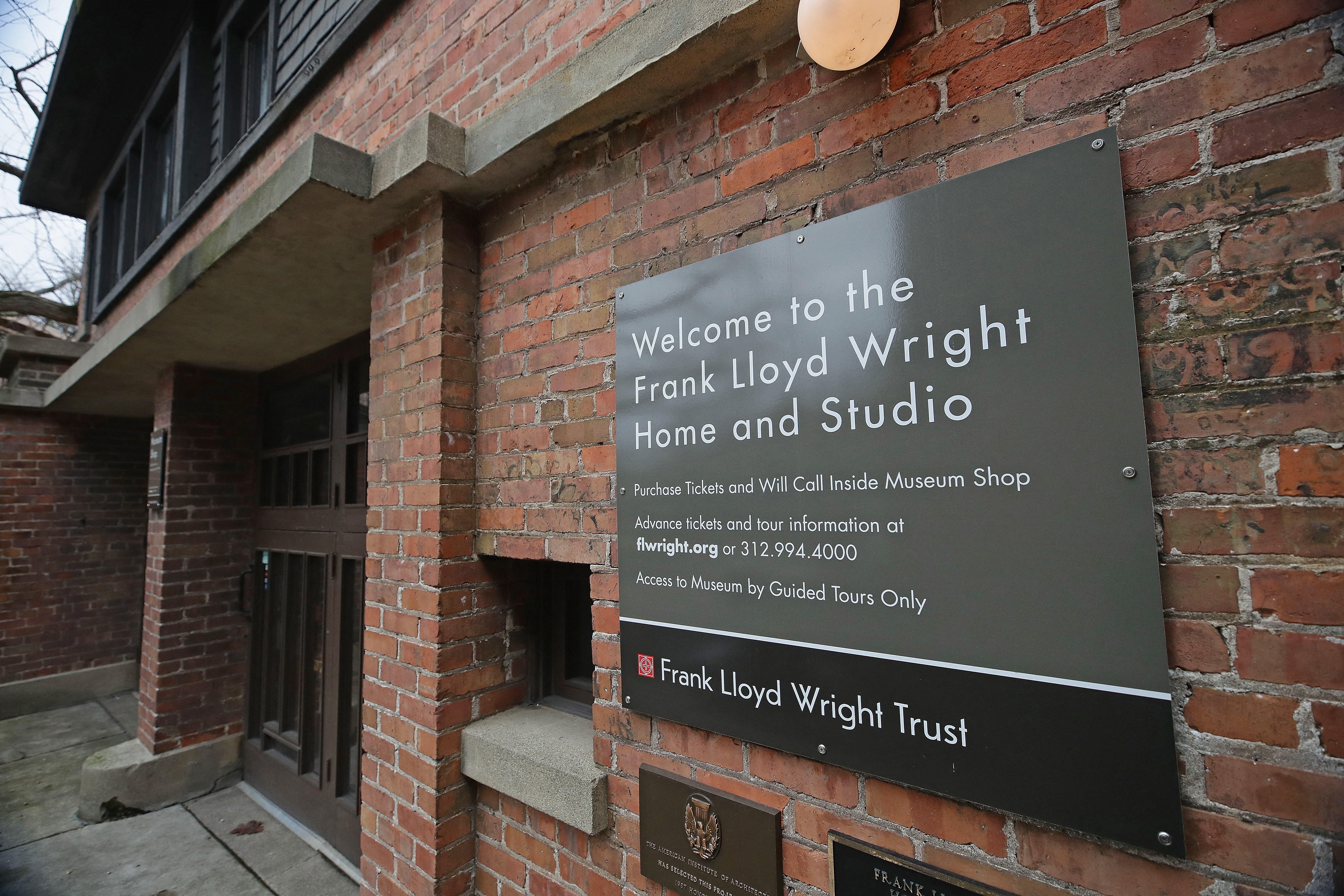 OAK PARK, ILLINOIS - MARCH 20: The Frank Lloyd Wright Home and Studio is closed due to a "shelter in place" order to slow the spread of the COVID-19 virus on March 20, 2020 in Oak Park,Illinois