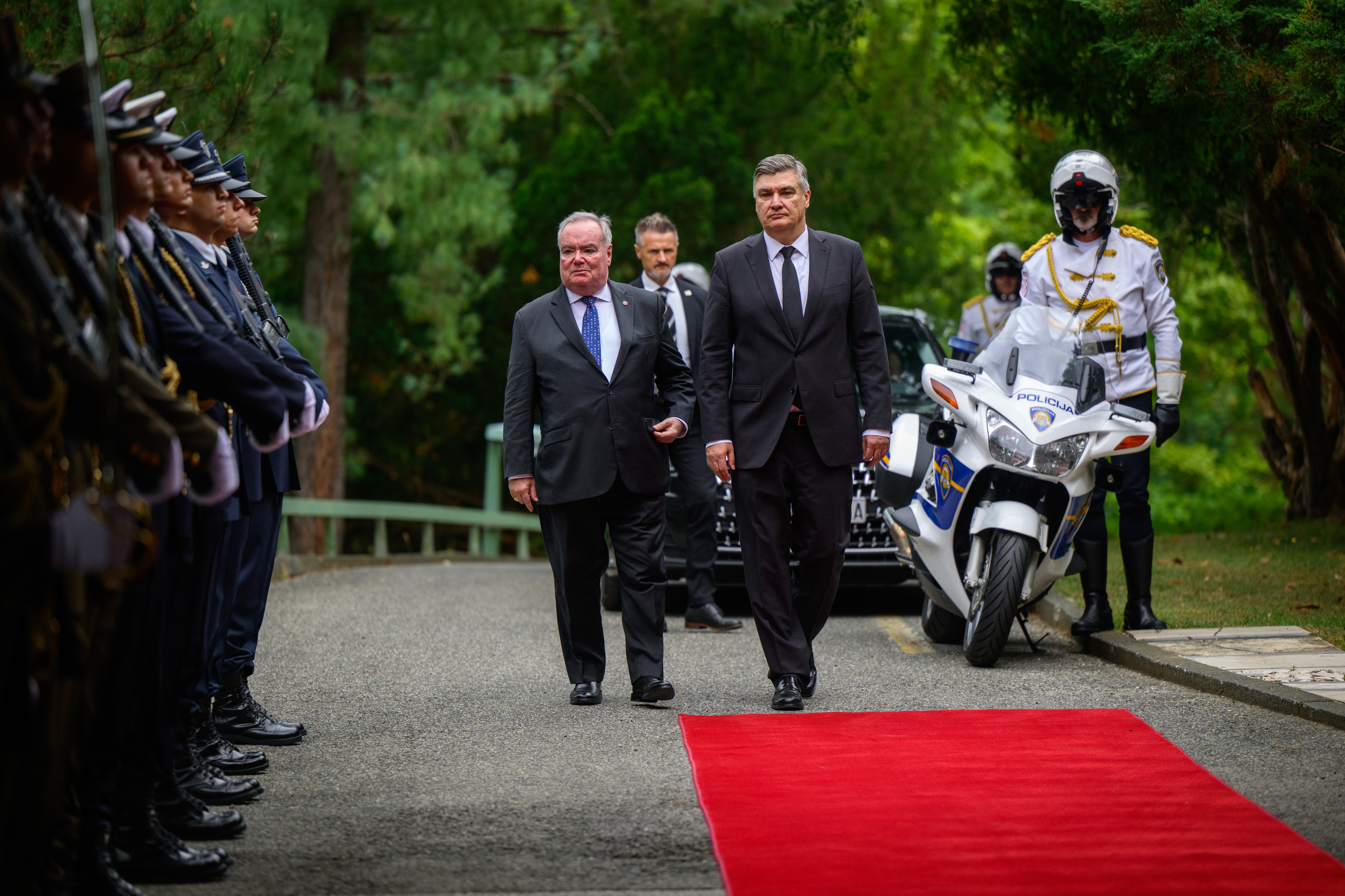 Nj. U. V. Fra’ John Timothy Dunlap i Zoran Milanović. Photo: Neva Zganec/PIXSELL