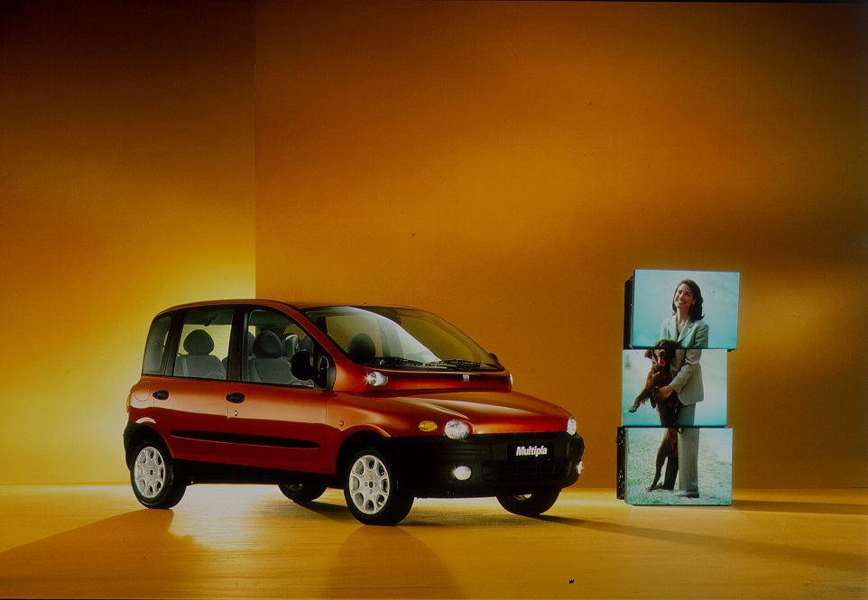Velika-stavka-Fiat-Multipla-2004