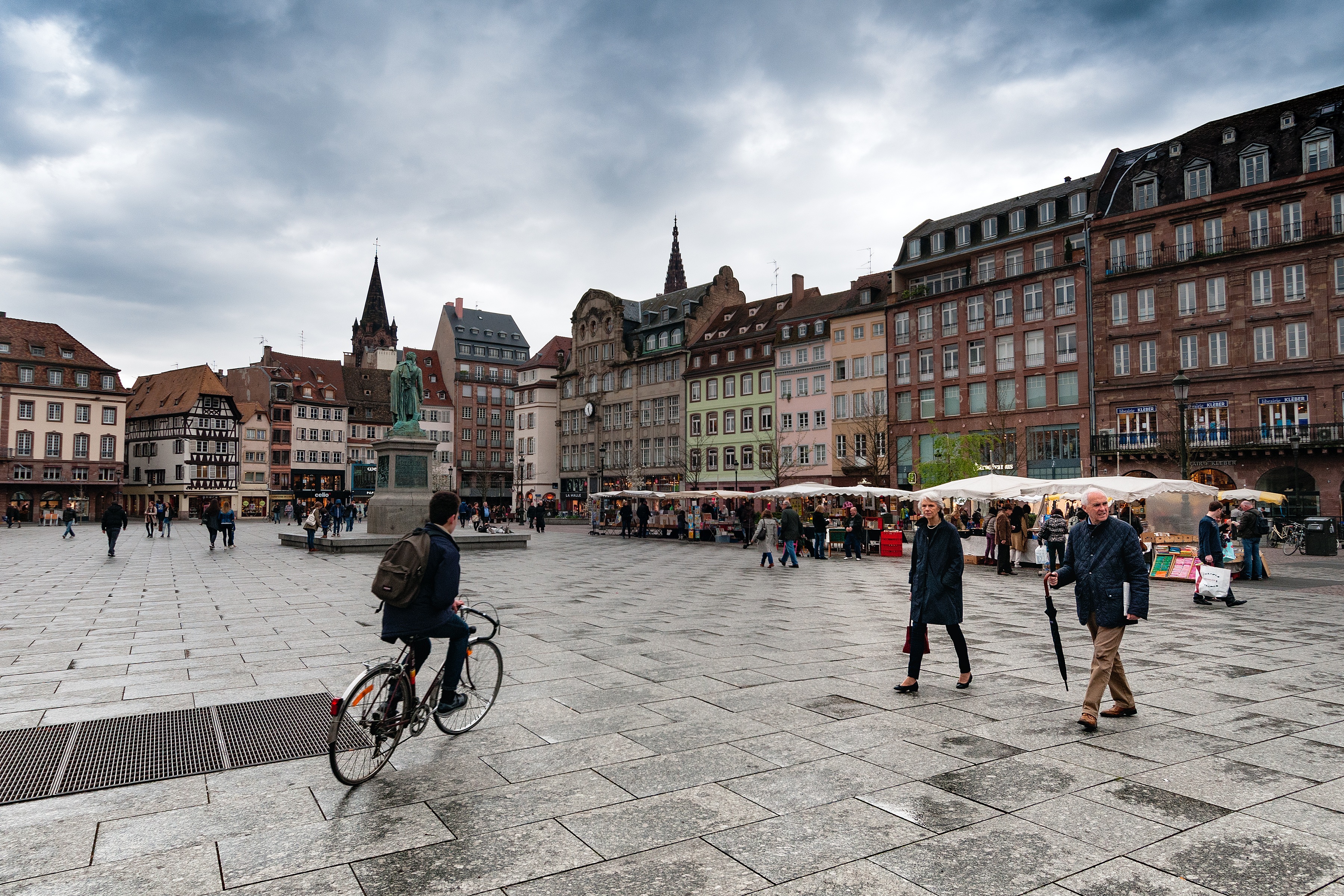 slpix-place-kleber-2411525