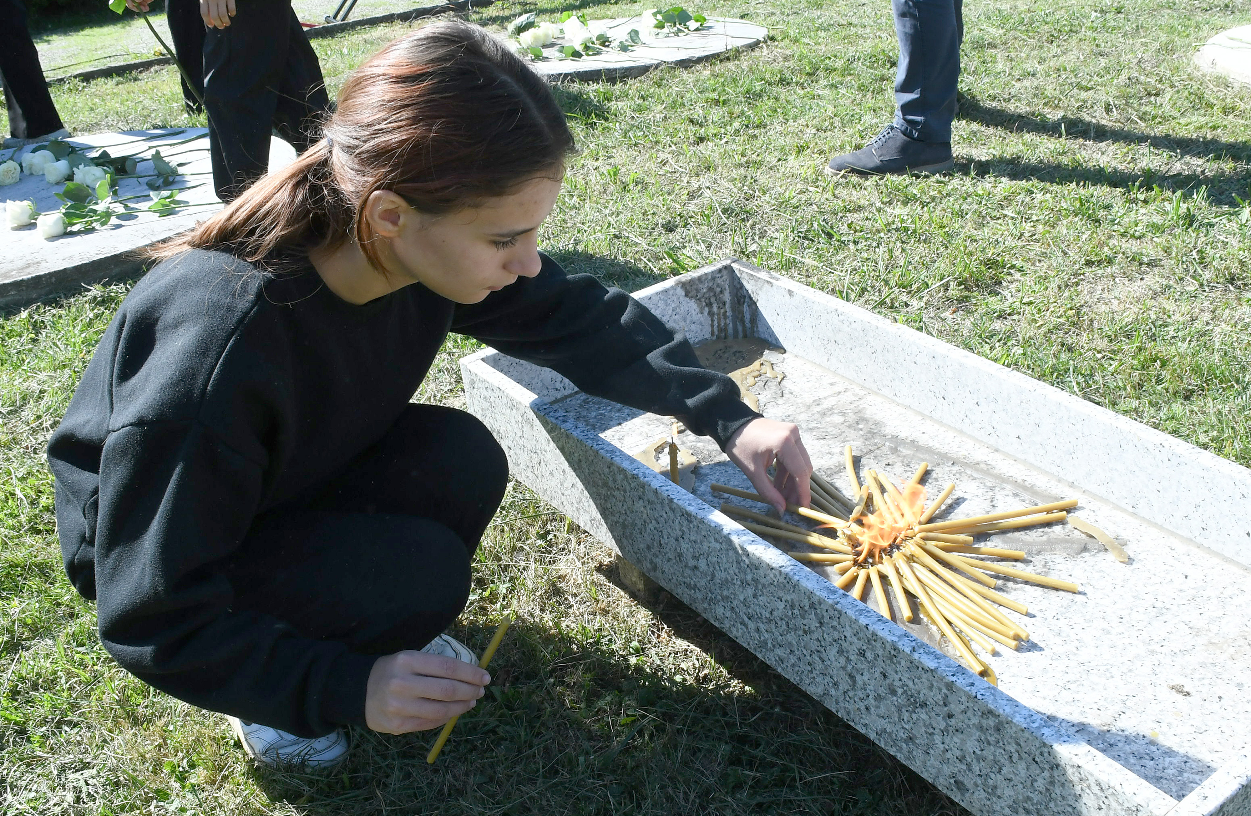 Srpsko narodno vijece (SNV) organiziralo je komemorativno okupljanje posveceno ratnoj sirocadi, zatocenoj i umorenoj u Sisku od 3. 08. 1942. do 8. 01. 1943. godine.