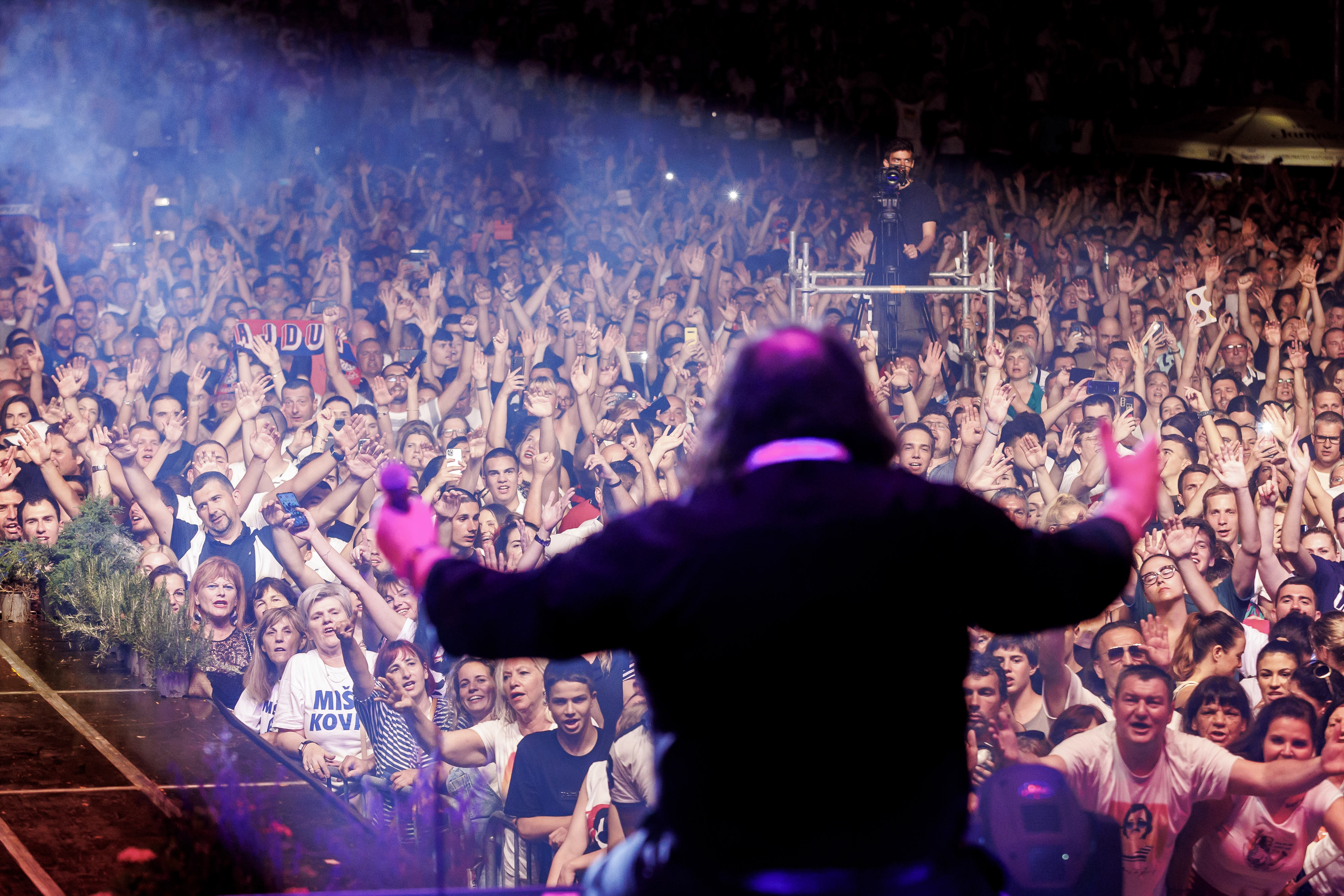 05.06.2022., Split - Veliki koncert Mise Kovaca na Starom placu.Jole Photo: Miroslav Lelas/PIXSELL