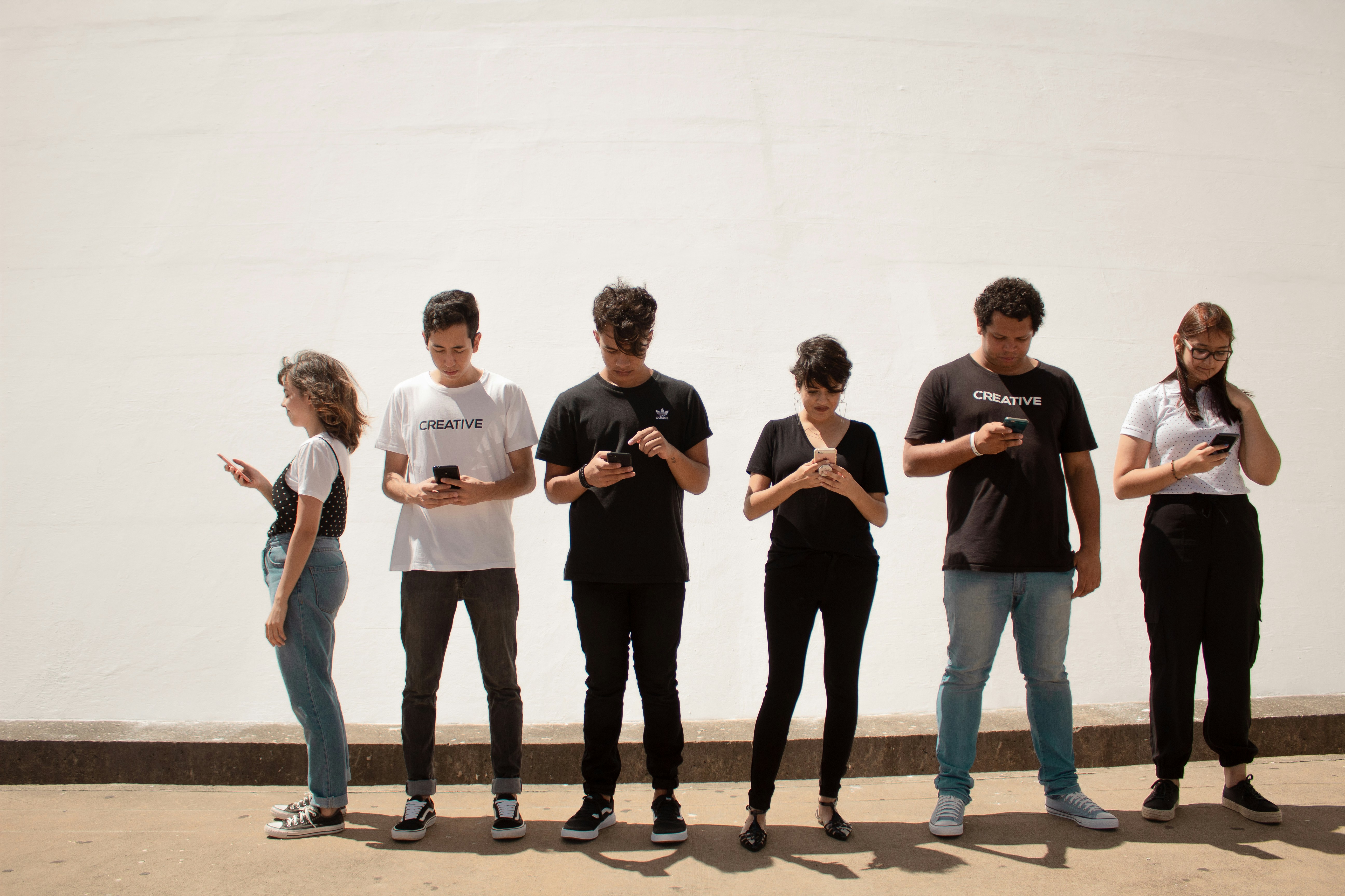 mobiteli UNSPLASH