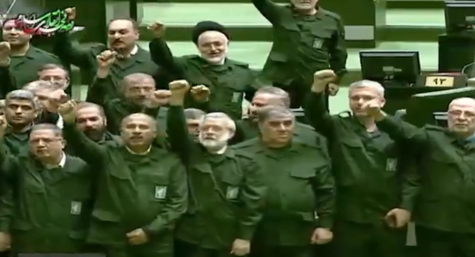 zastupnici u odorama iranske revolucionarne garde