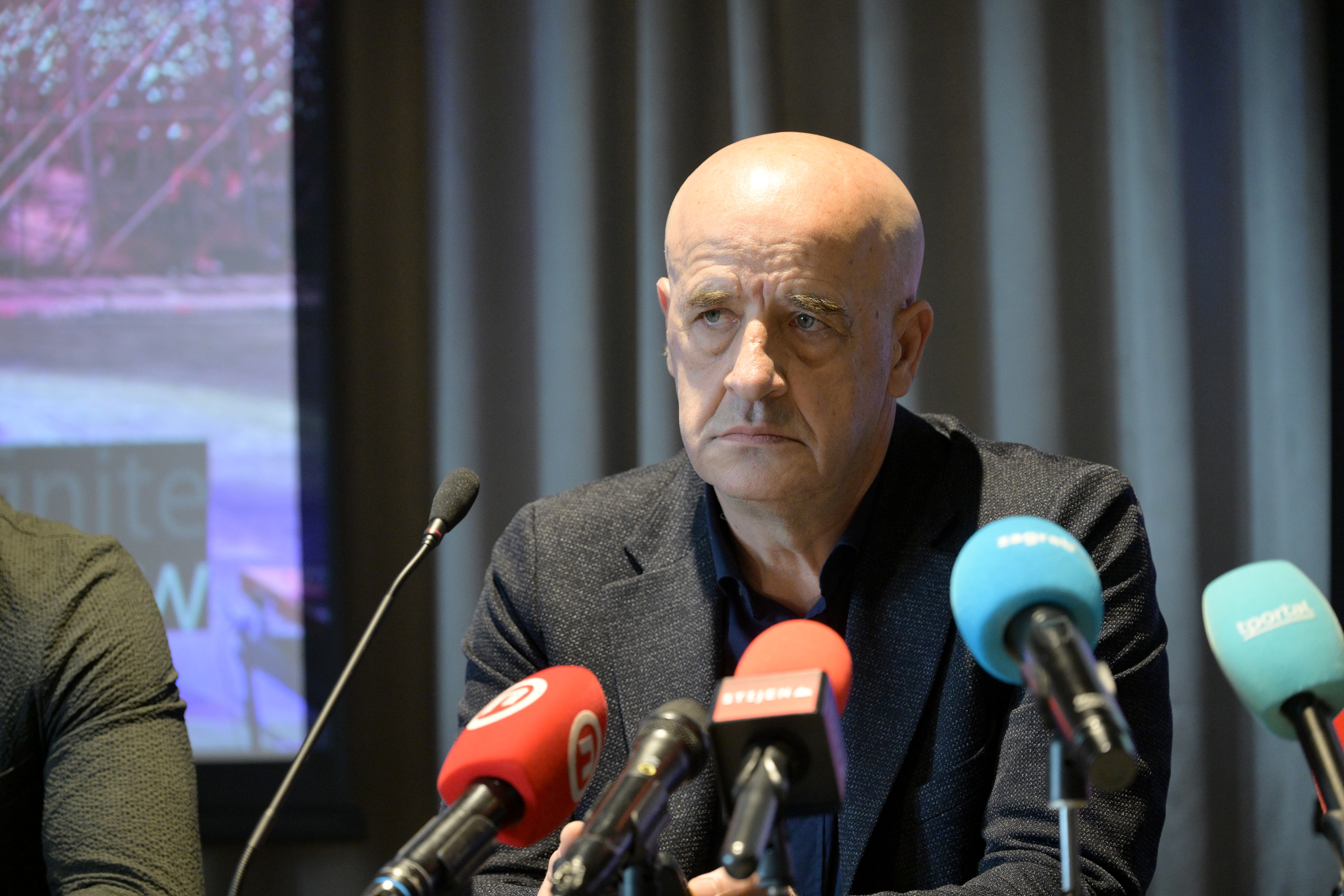 PXL_261125_142490117