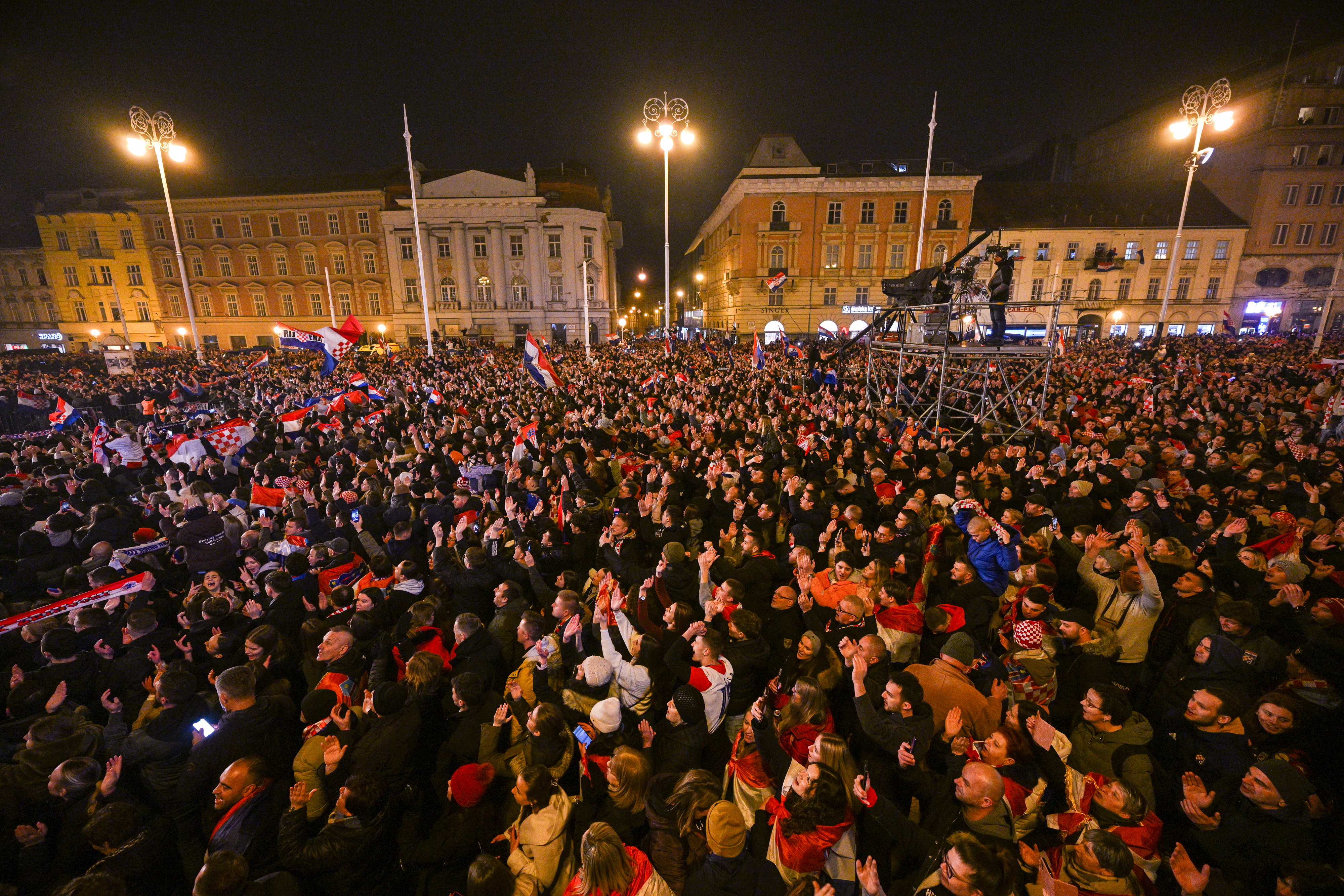 PXL_020226_145813765