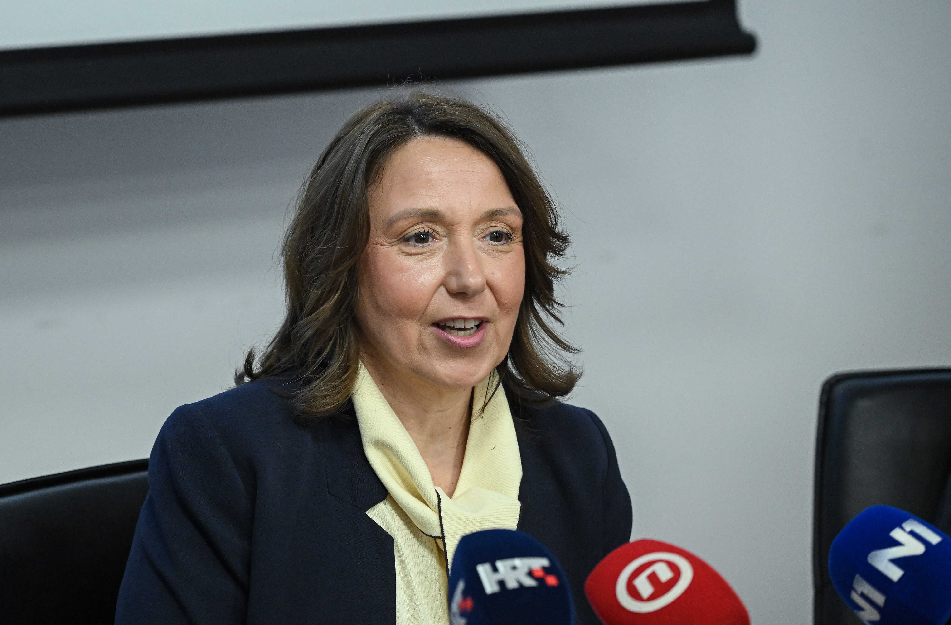 PXL_040226_145886780