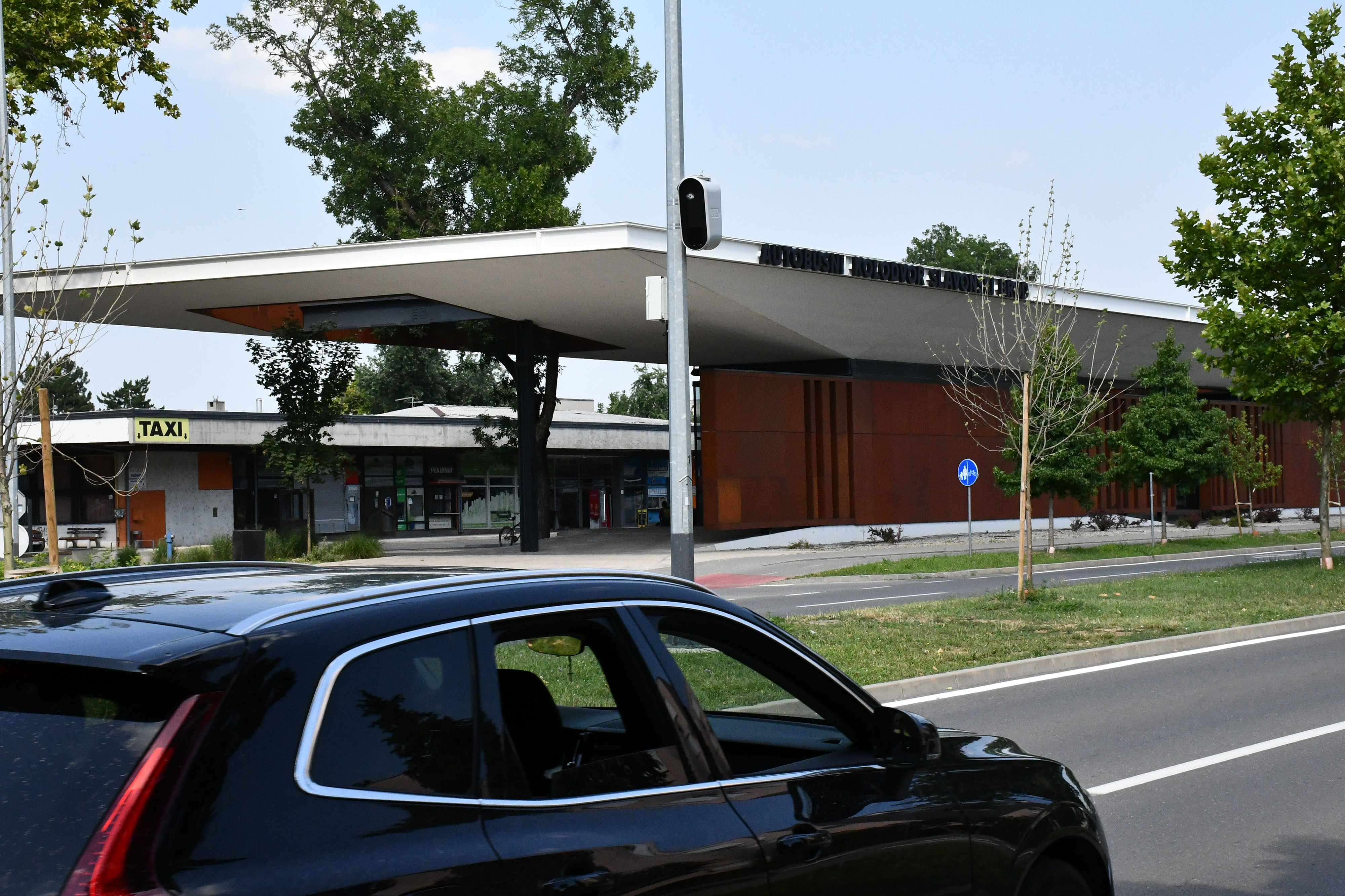 08.07.2024., Slavonski Brod - Na vise lokacija u gradu postvljene nove kamere za nadzor brzine. Photo: Ivica Galovic/PIXSELL