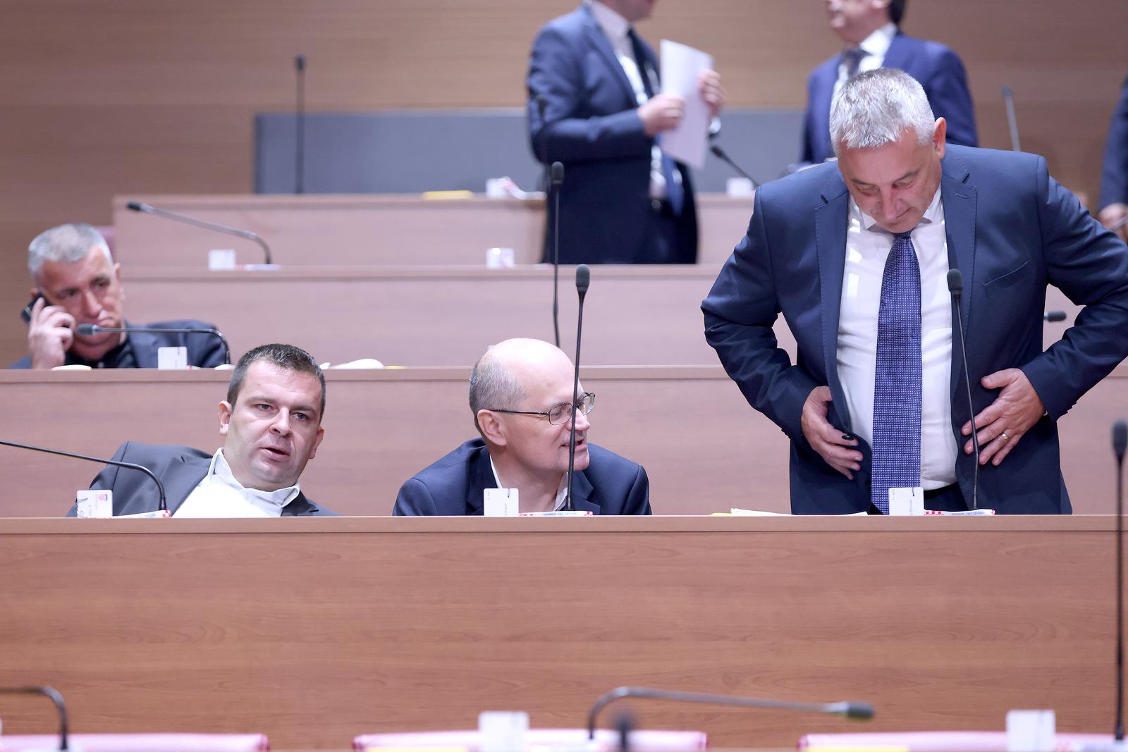 PXL_190924_120820950