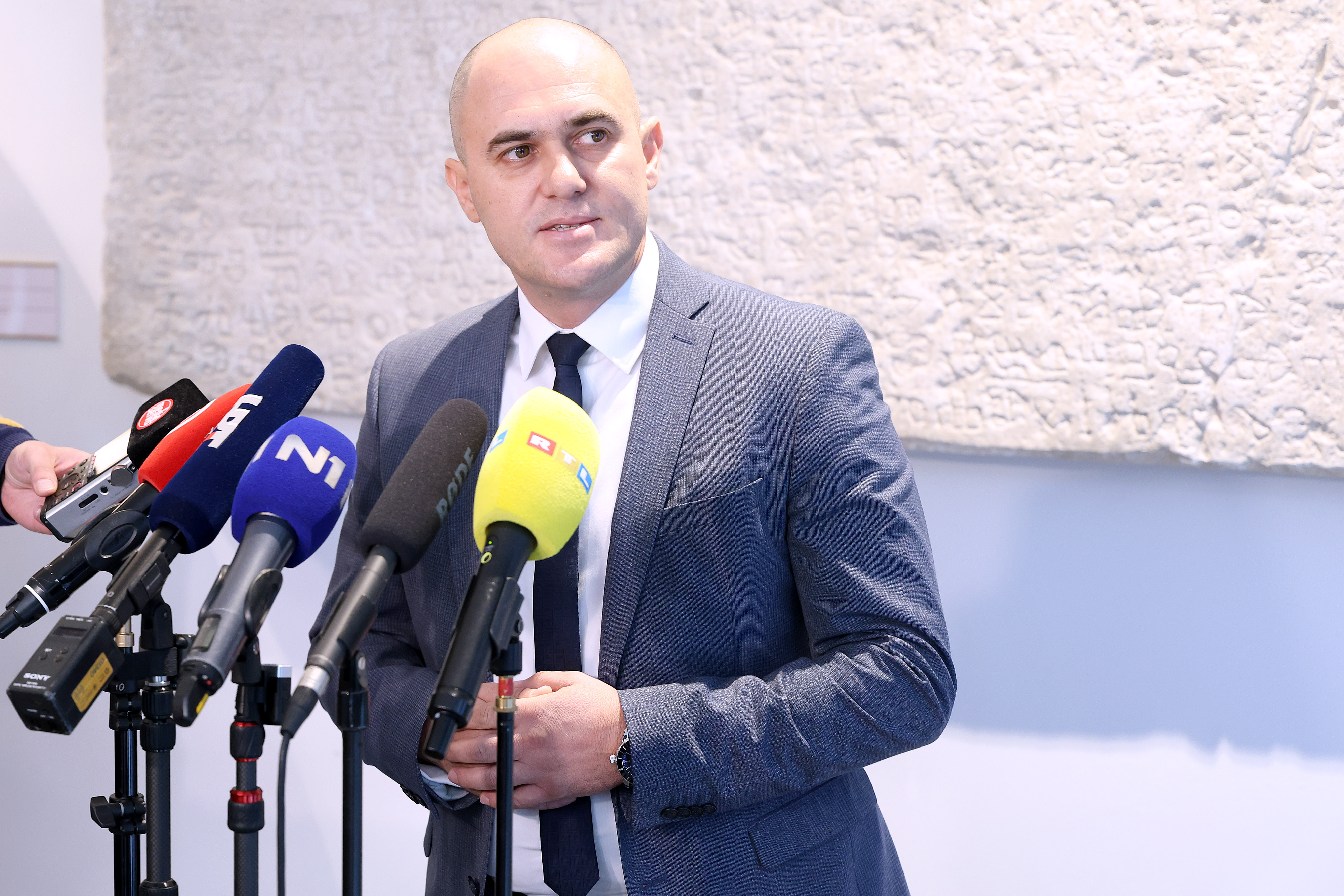 PXL_011025_139414638