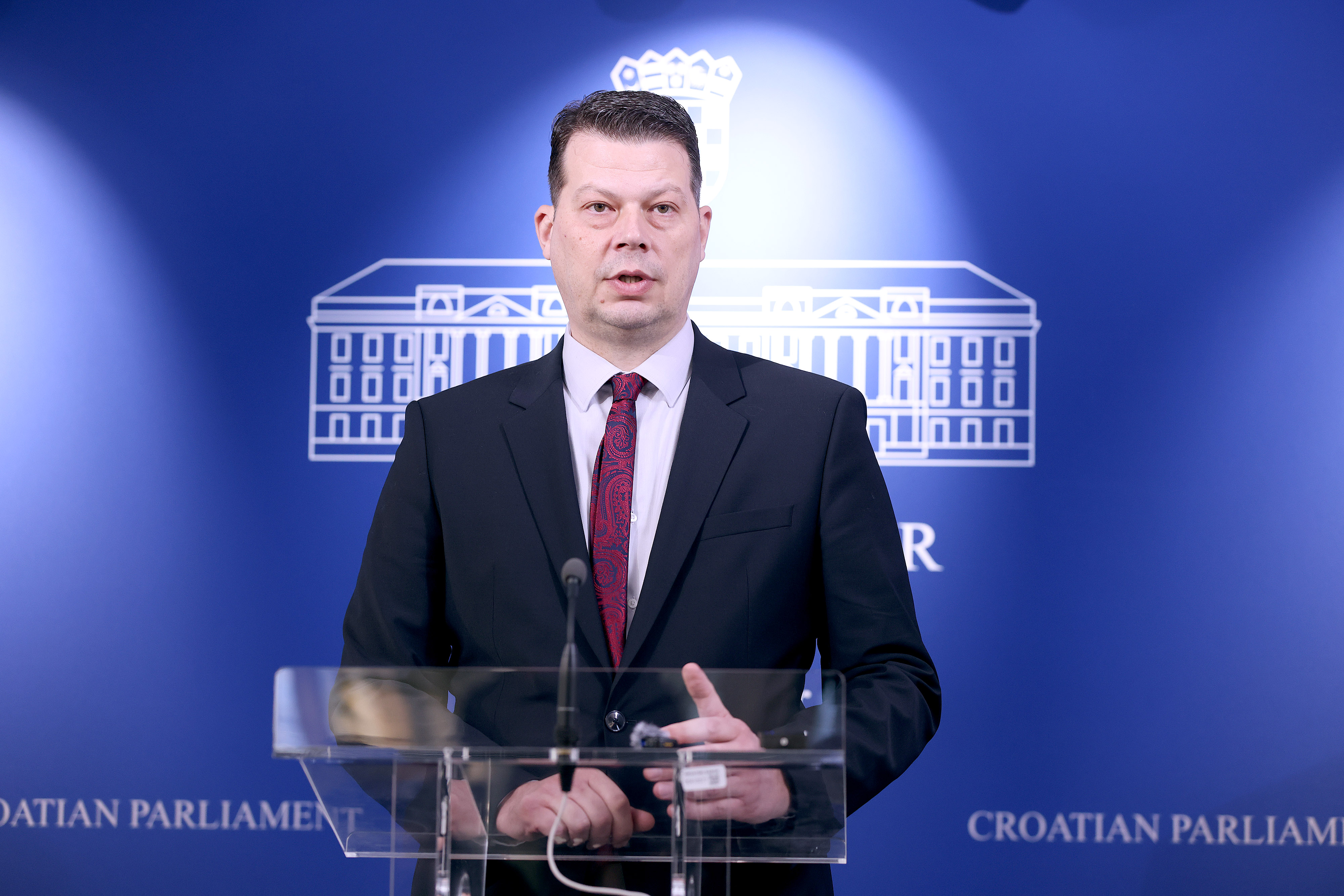 18.02.2026., Zagreb - Na konferenciji za medije odrzanoj u Saboru o aktualnim događanjima govorio je Sasa Djujic. Photo: Patrik Macek/PIXSELL
