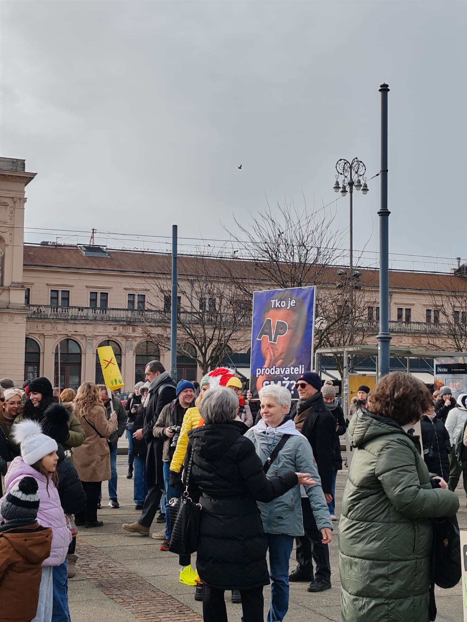 prosvjed protiv megaklaonice