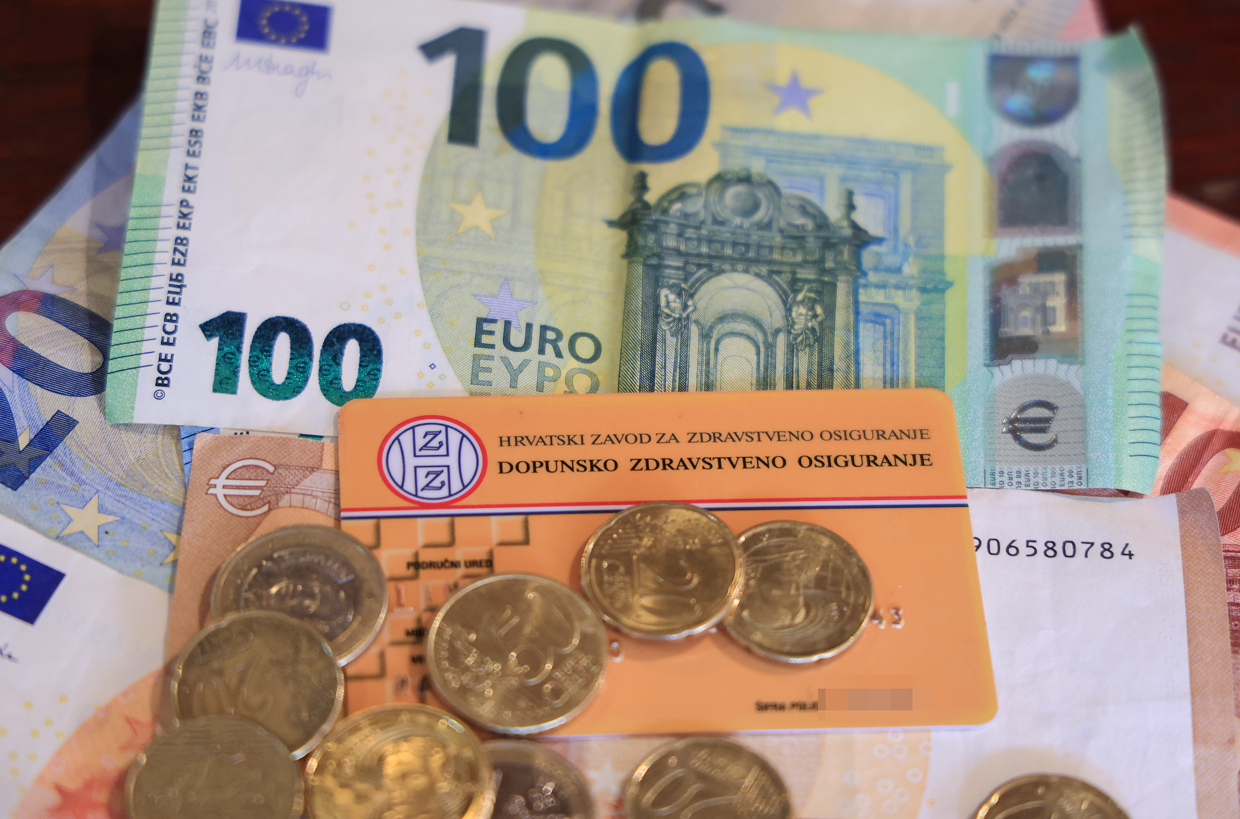 02.01.2026., Zagreb - Ilustracija za poskupljenje obveznog dopunskog osiguranja. Photo: Marko Prpic/PIXSELL